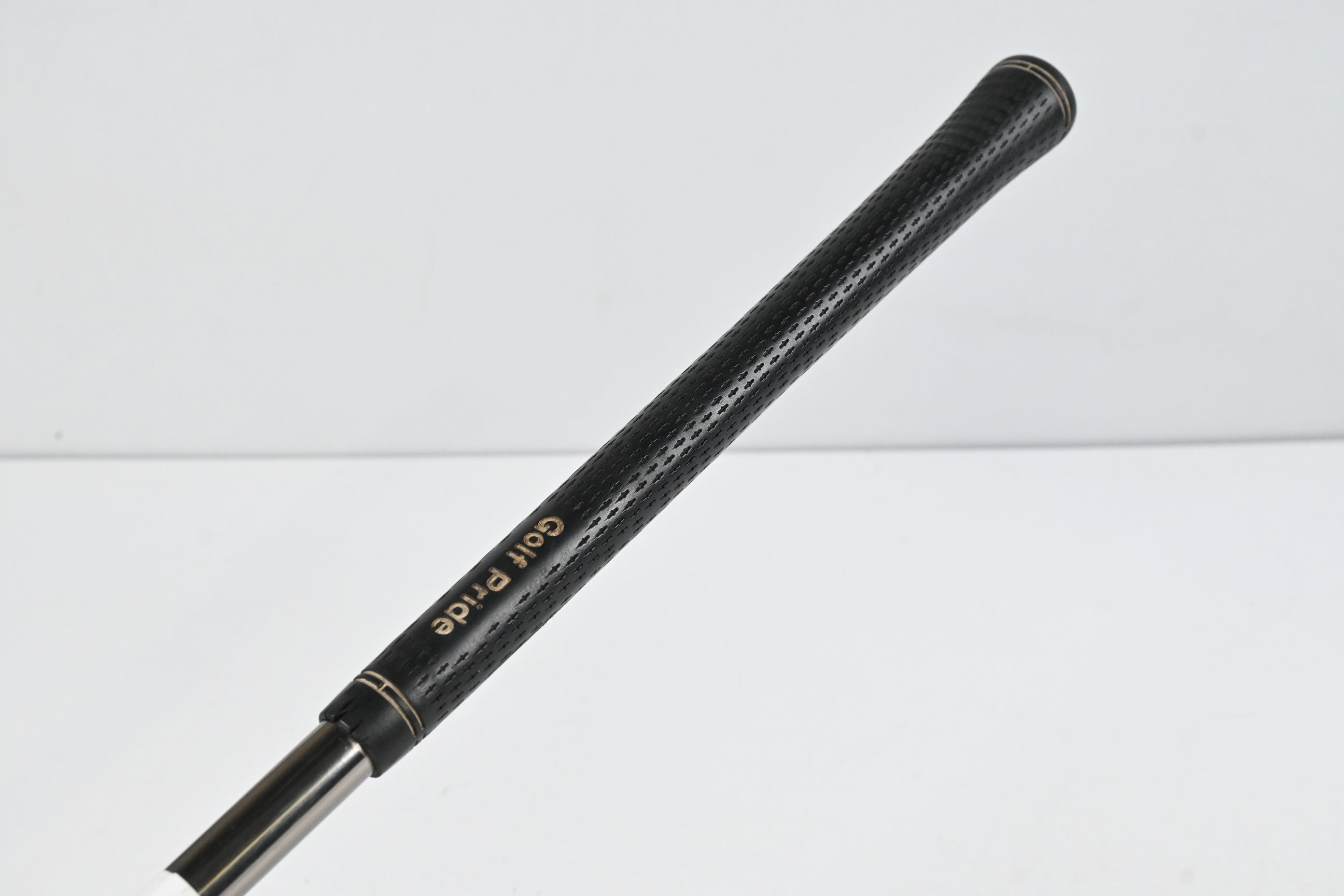 Cleveland CBX 2 Gap Wedge / 52 Degree / Regular Flex UST Mamiya Recoil 95