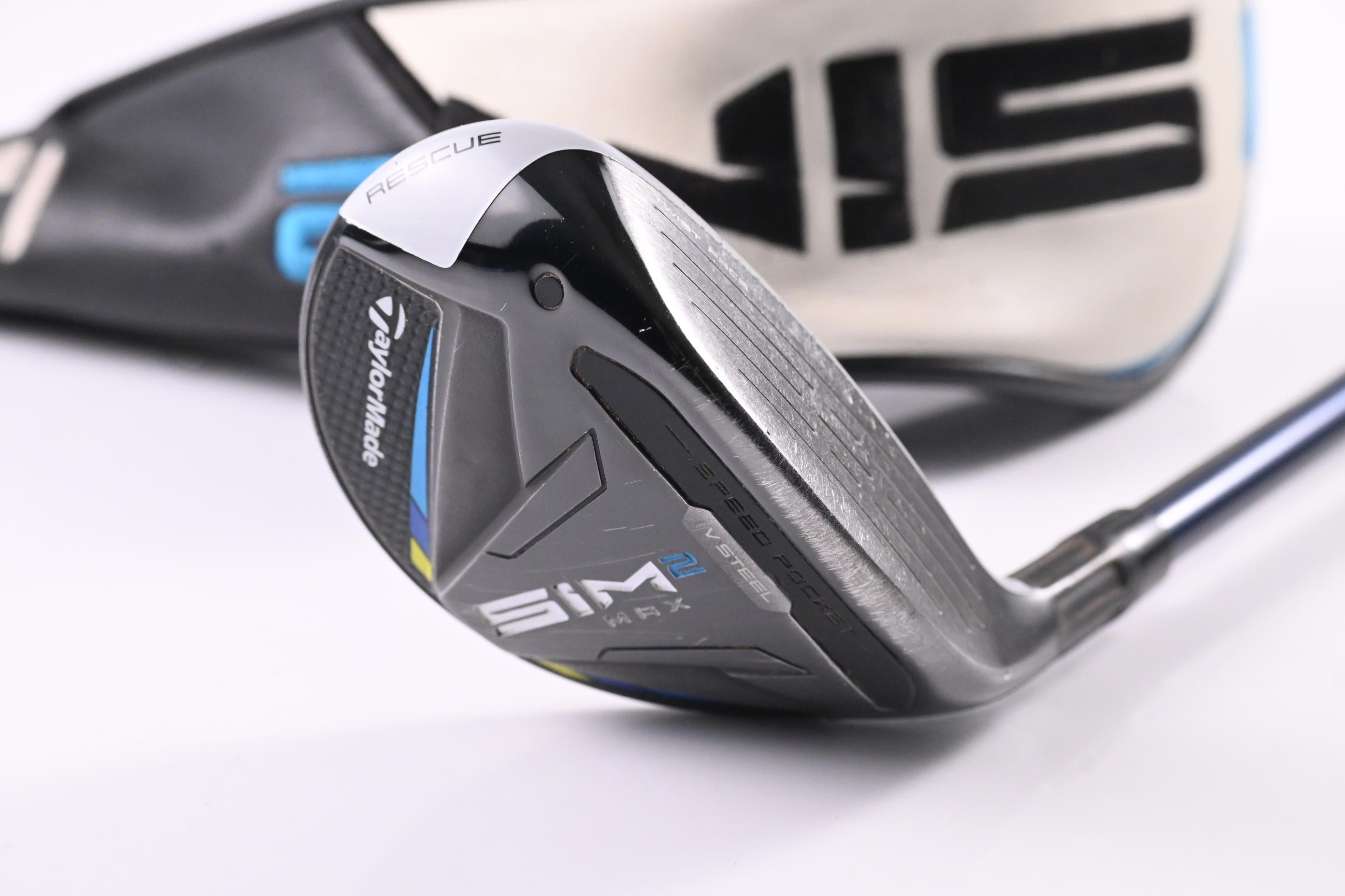Taylormade SIM2 Max #3 Hybrid / 19 Degree / Regular Flex Ventus Blue 6 Shaft