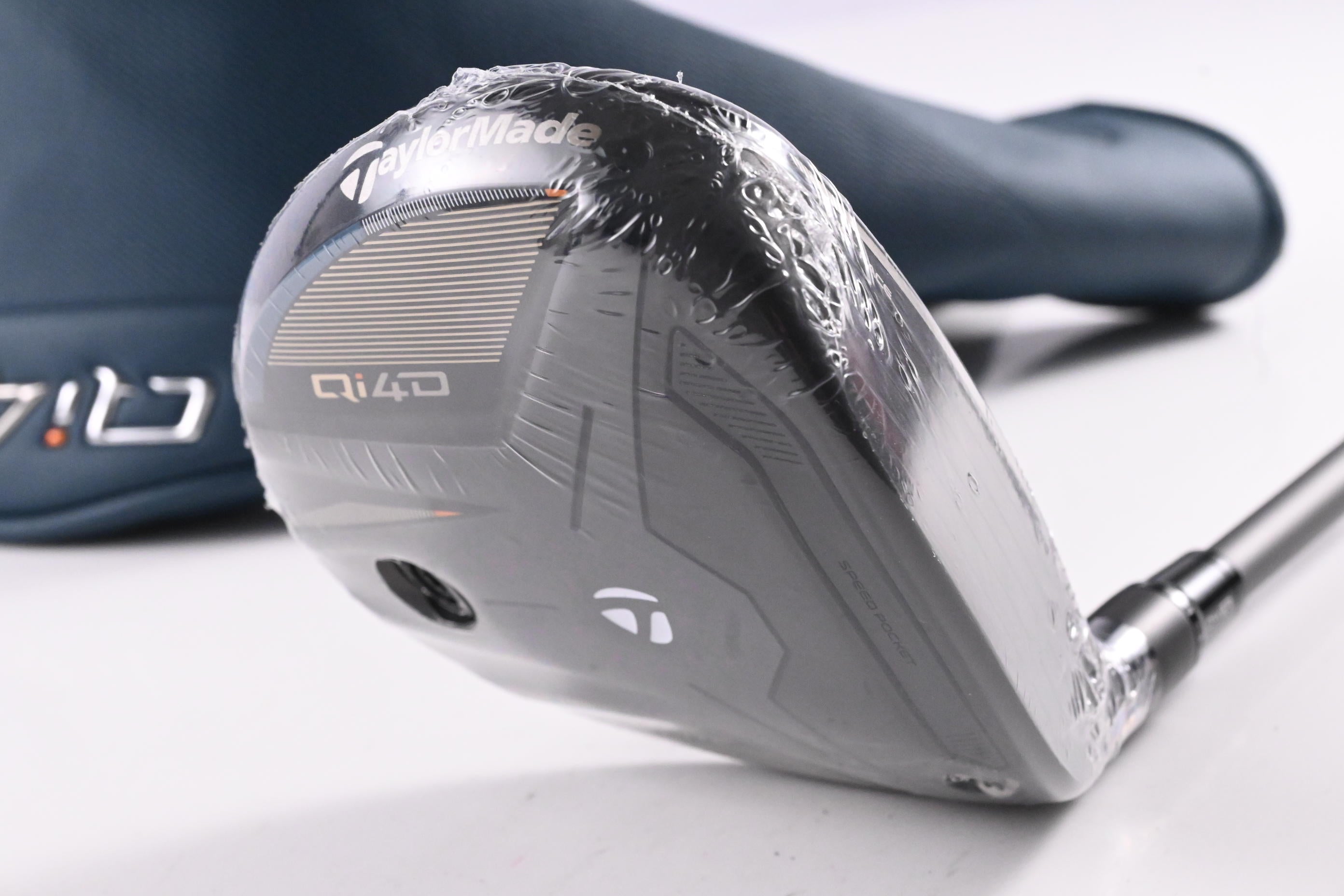 Taylormade Qi4D Max Lite #5 Wood / 18 Degree / Senior Flex Reax 45 Shaft