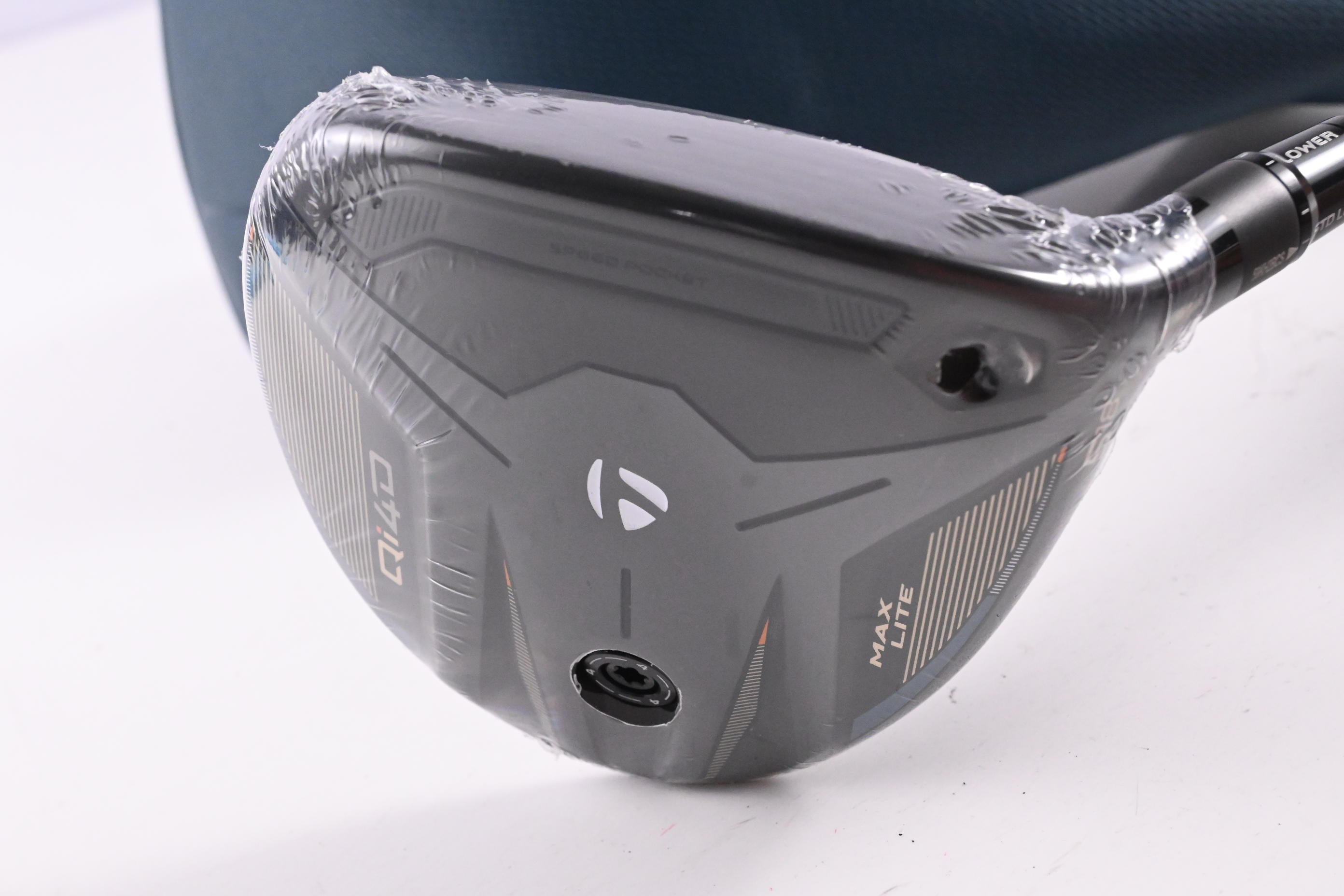 Taylormade Qi4D Max Lite #5 Wood / 18 Degree / Senior Flex Reax 45 Shaft