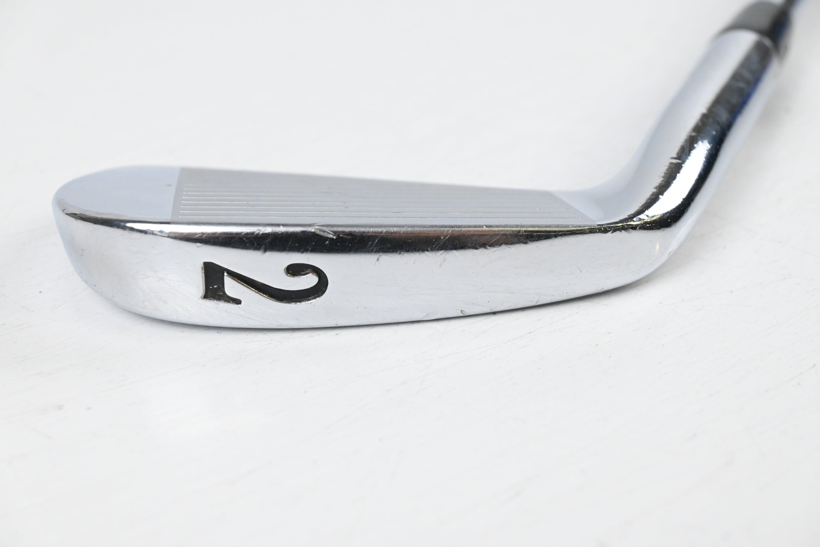 Titleist 690MB #2 Iron / 19 Degree / Stiff Flex Dynamic Gold S300 Shaft