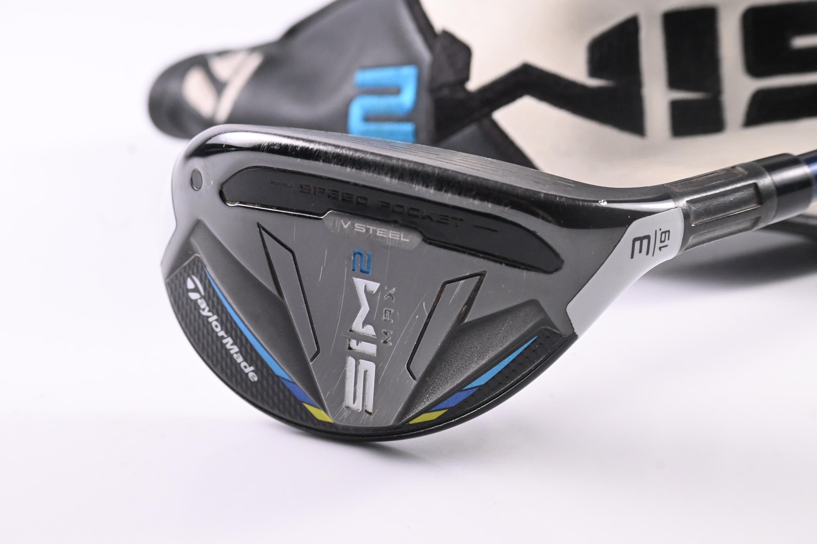 Taylormade SIM2 Max #3 Hybrid / 19 Degree / Regular Flex Ventus Blue 6 Shaft