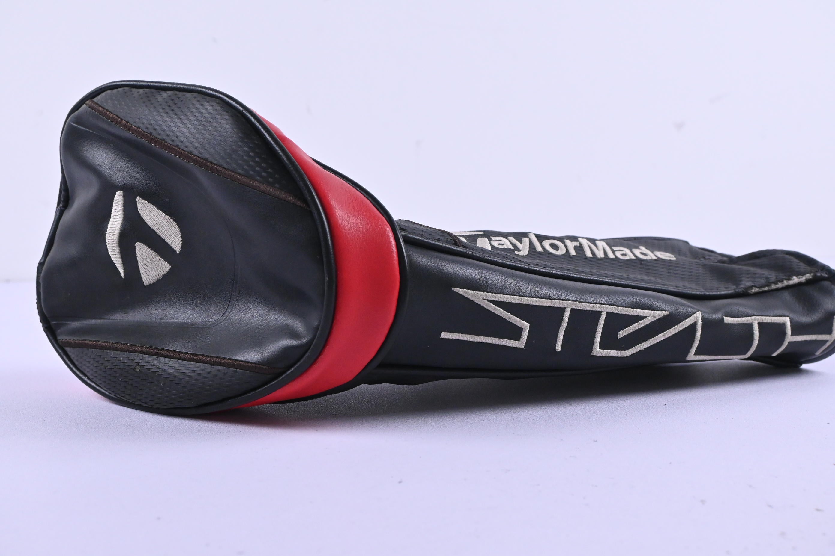 Taylormade Stealth Driver / 10.5 Degree / Regular Flex Fujikura Ventus Red 5