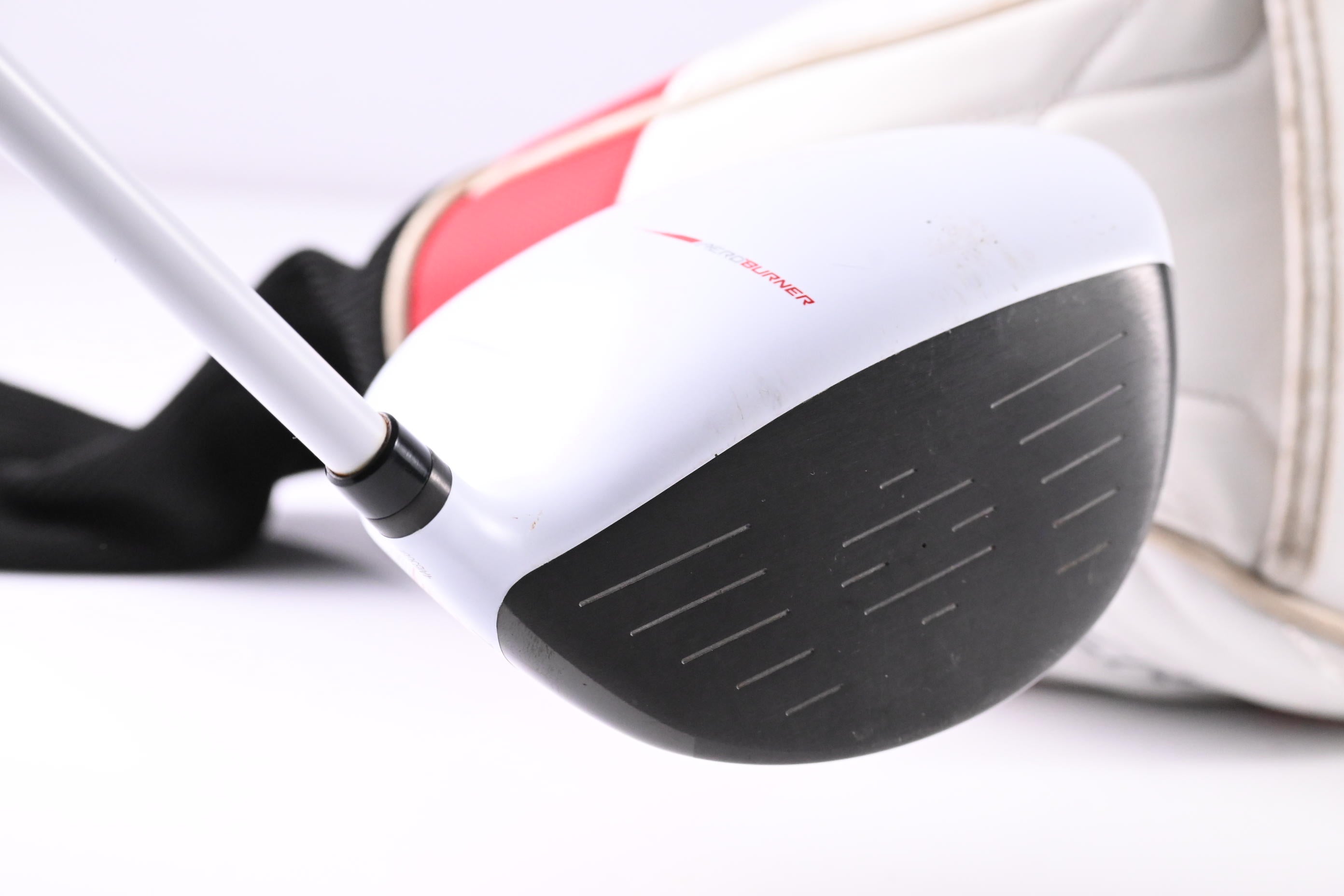 Left Hand Taylormade Aeroburner Driver / 10.5 Degree / Stiff Flex Matrix Speed