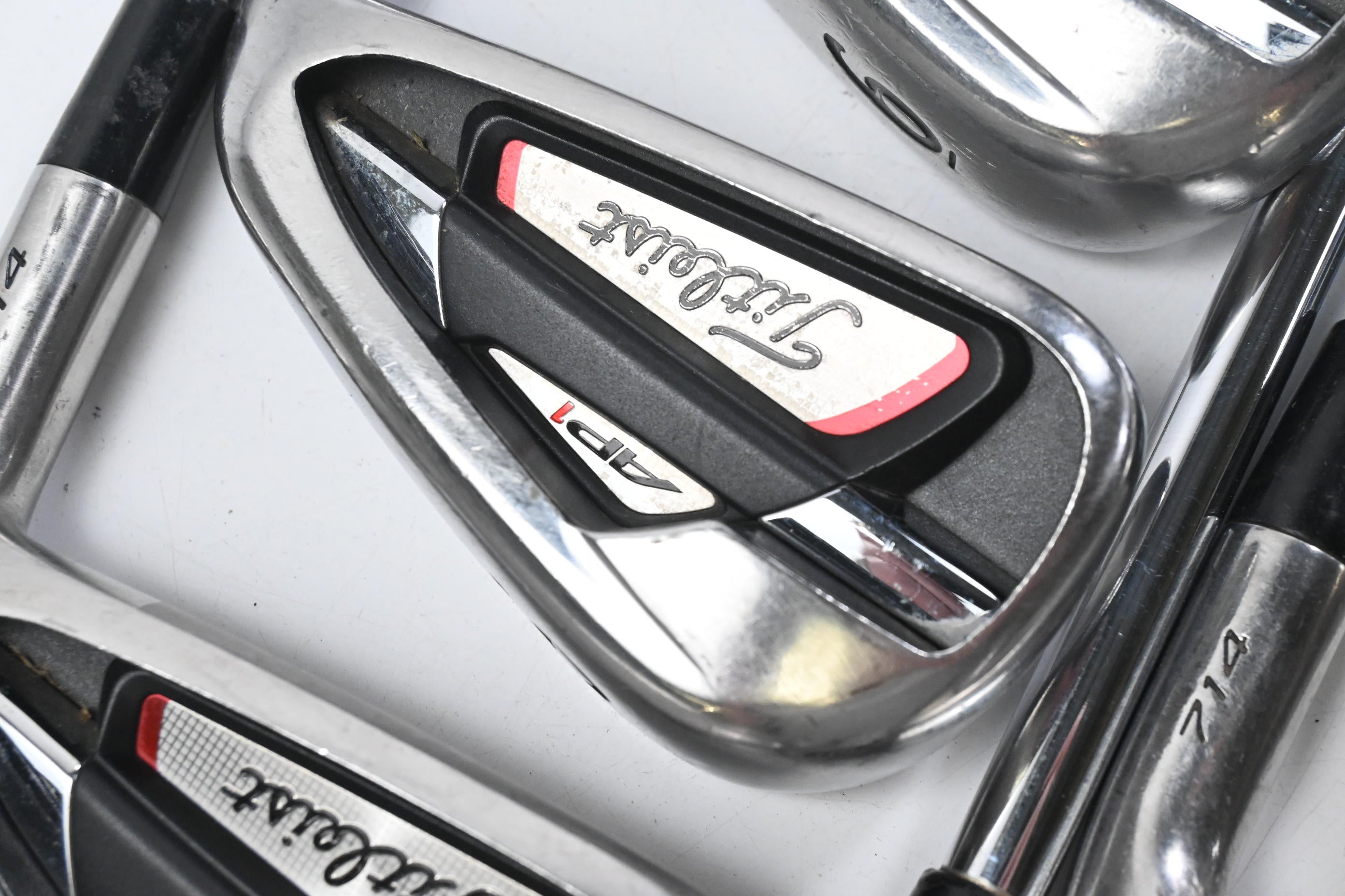 Titleist 714 AP1 Irons / 4-PW / Regular Flex XP 95 R300 Shafts