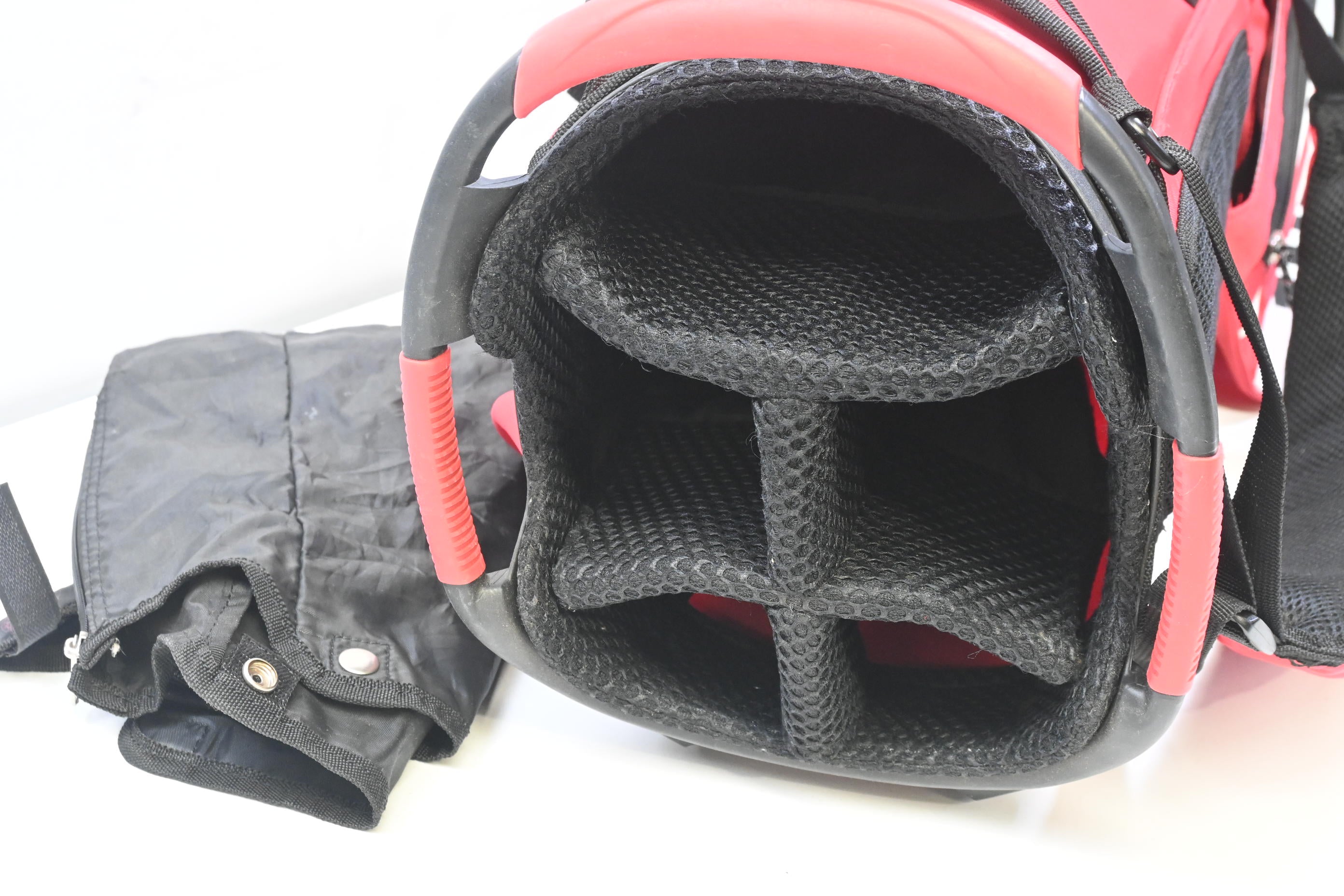 Wilson Stand Bag / 5-Way Divider / Red, White & Black