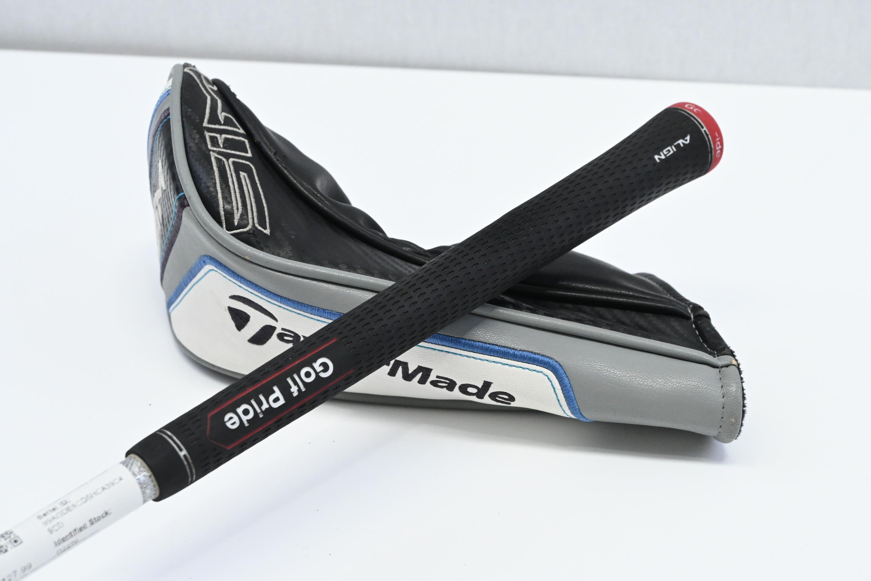 Taylormade SIM Max #5 Wood / 18 Degree / TX-Flex Tensei AV Raw Blue 85 Shaft