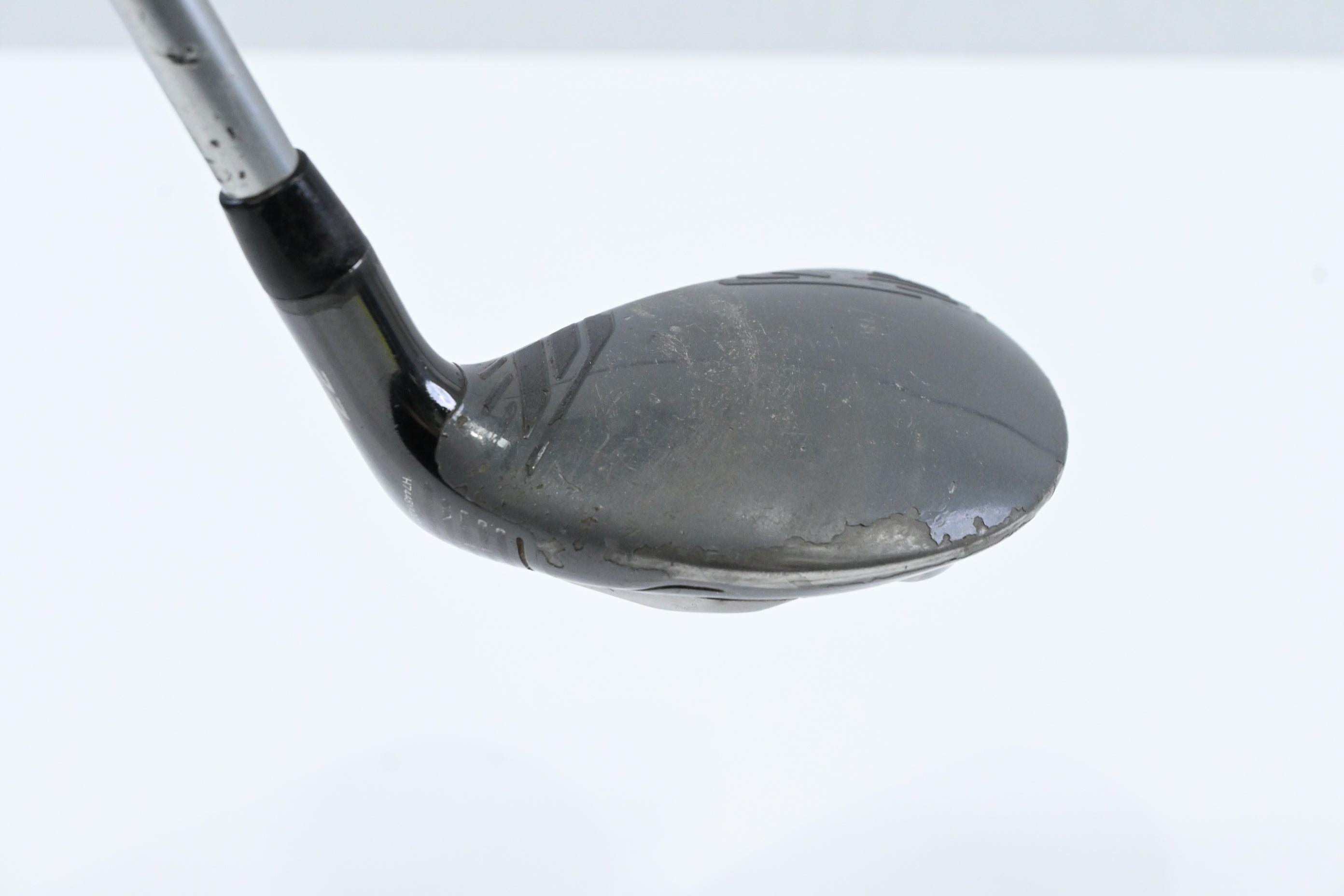 Cobra King F8 #4 Hybrid / 22 Degree / Regular Flex Aldila Rogue 75 Shaft