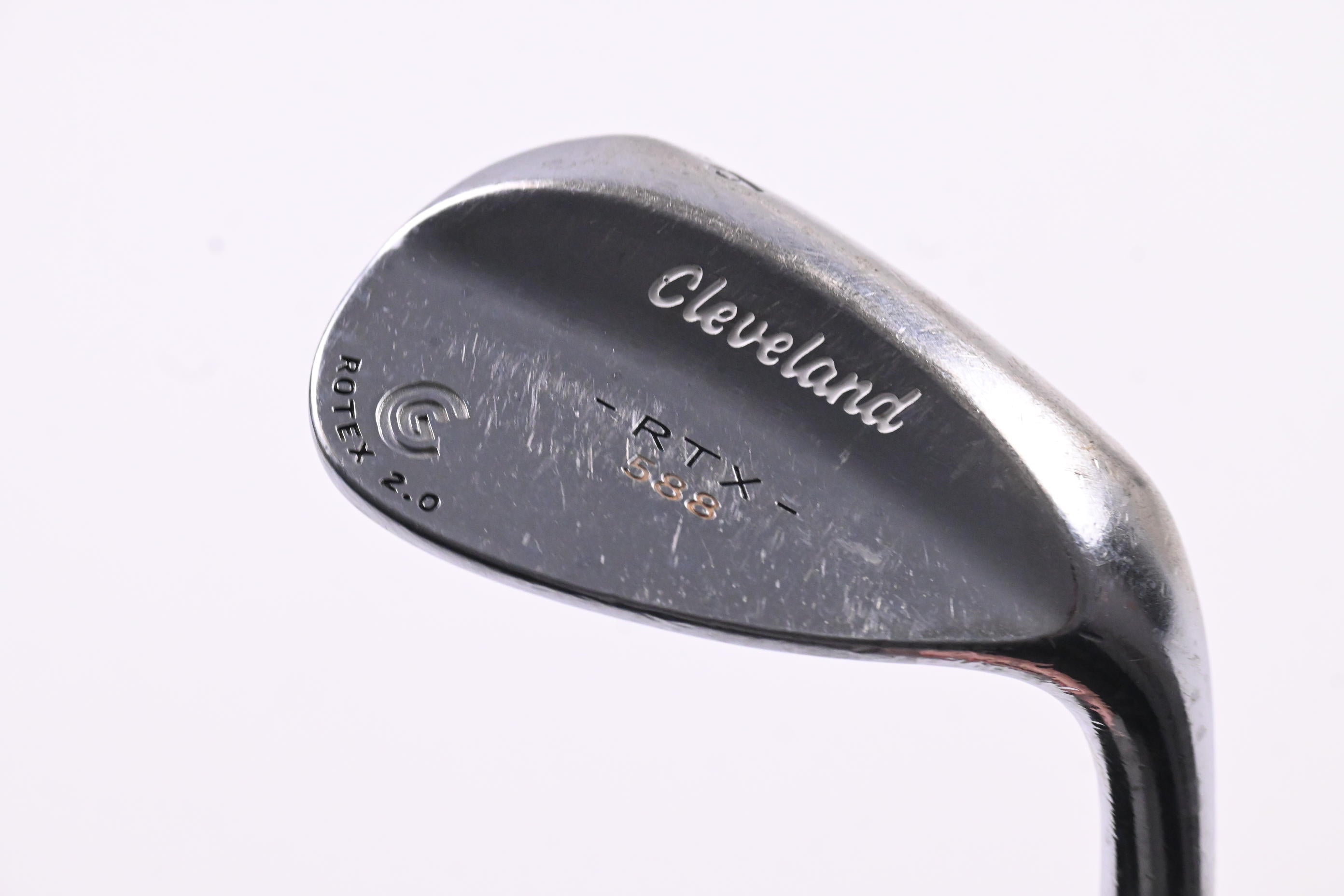Cleveland 588 RTX 2.0 Sand Wedge / 56 Degree / Wedge Flex Dynamic Gold Shaft