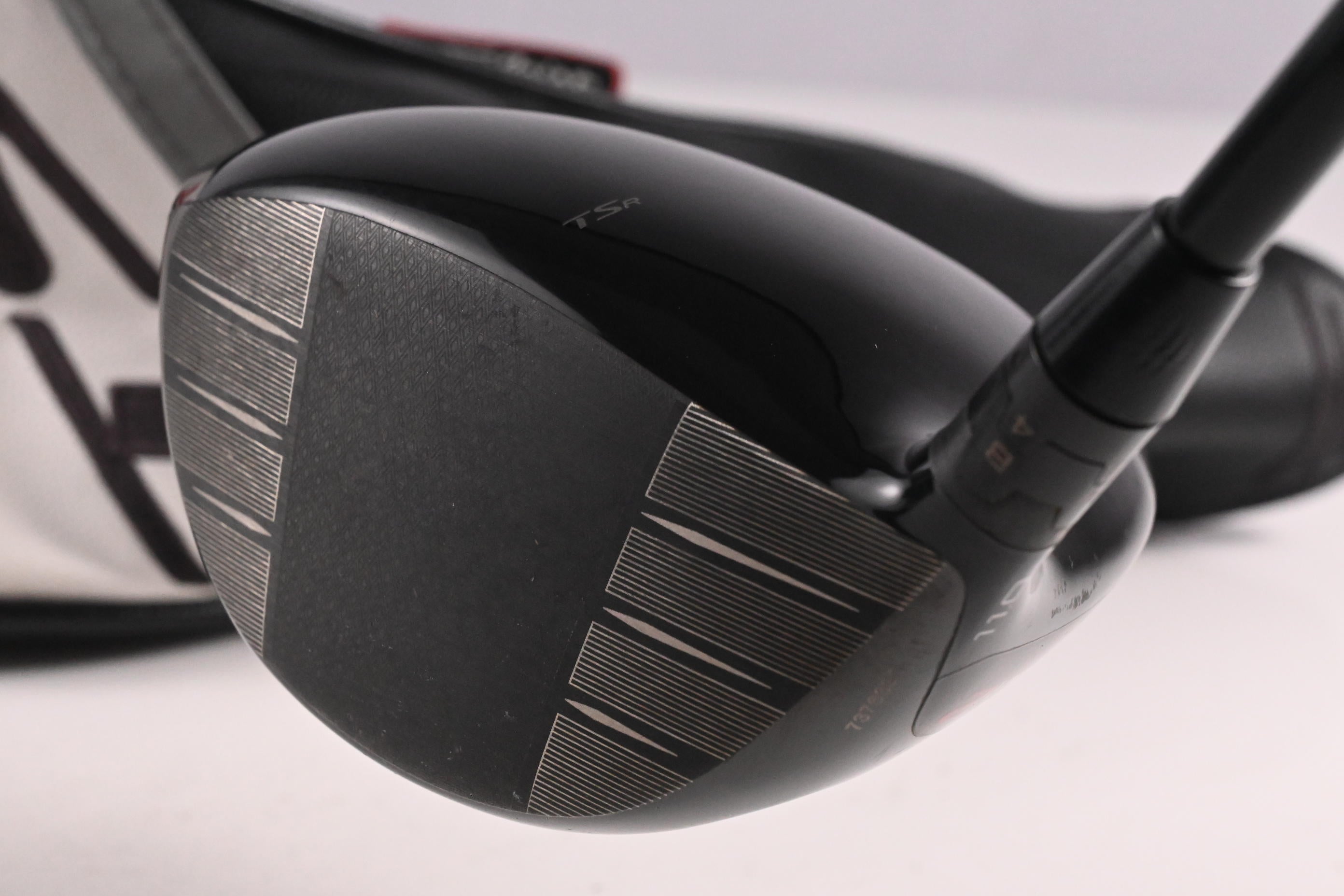Titleist TSR2 Driver / 11 Degree / Regular Flex Tensei AV Blue 55 Shaft