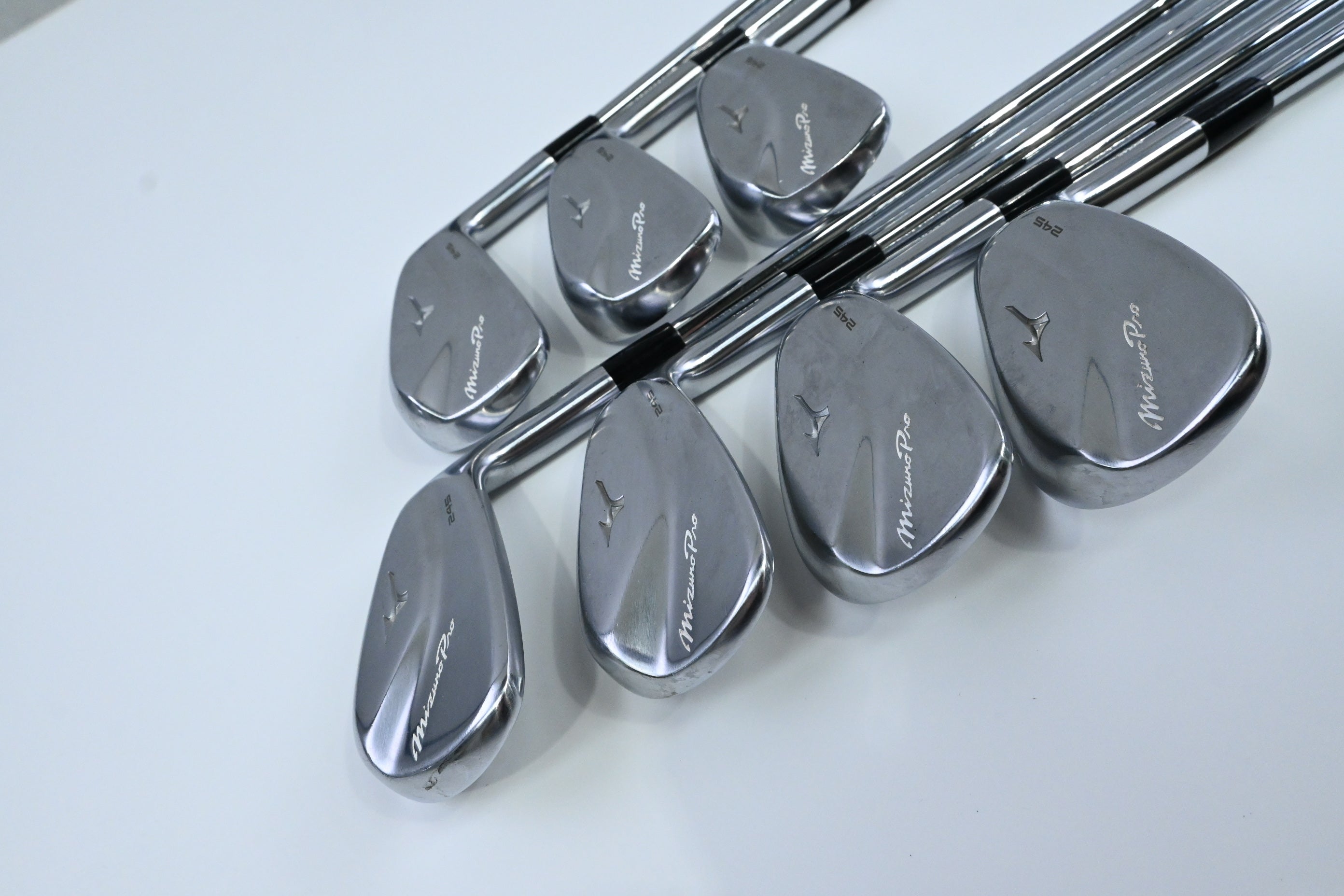 Mizuno Pro 245 Irons / 5-PW+GW / Stiff Flex NS Pro Modus3 Tour 105 Shafts