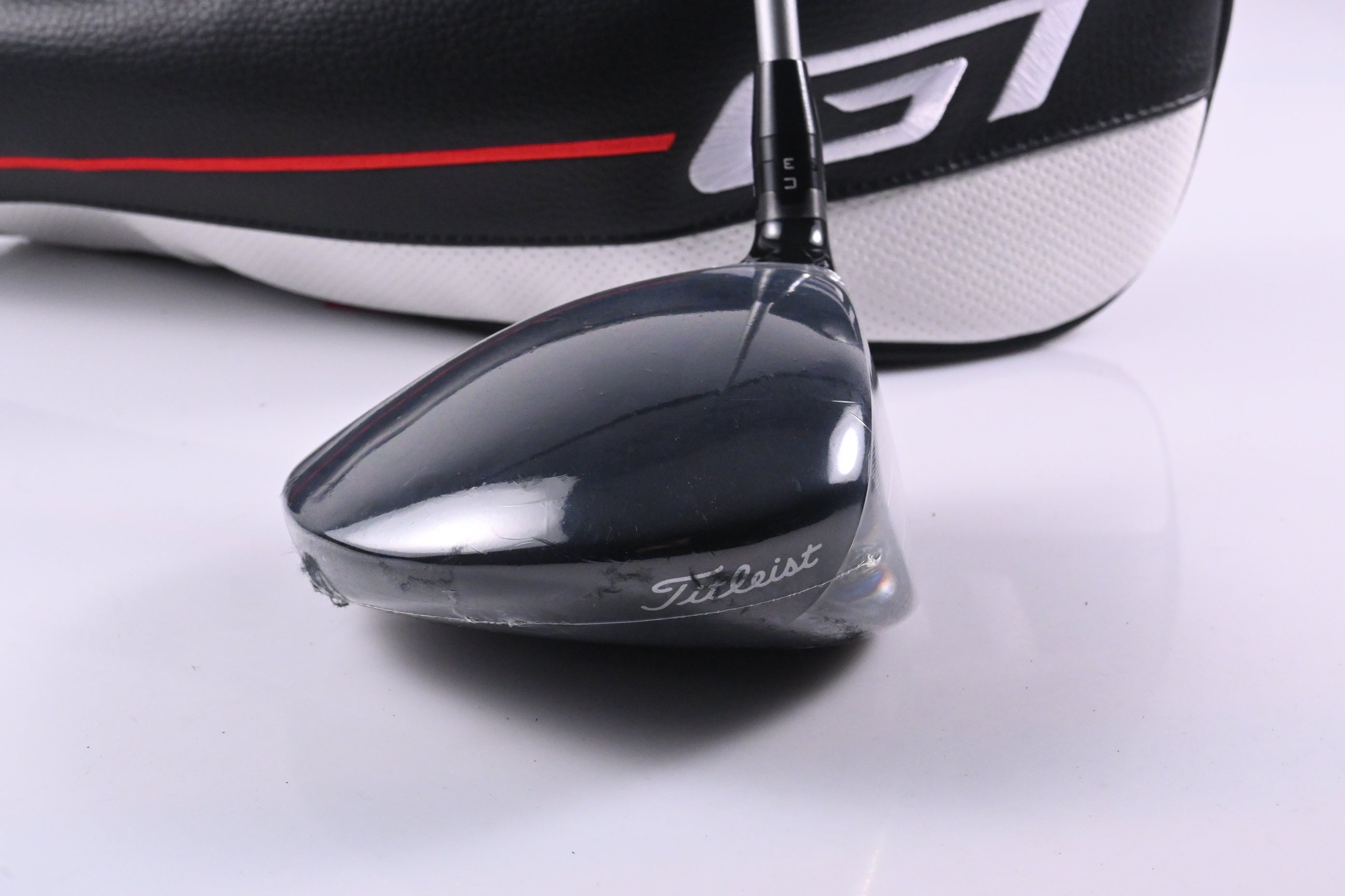 Titleist GT2 Driver / 10 Degree / Stiff Flex Tour AD UB-5 Shaft