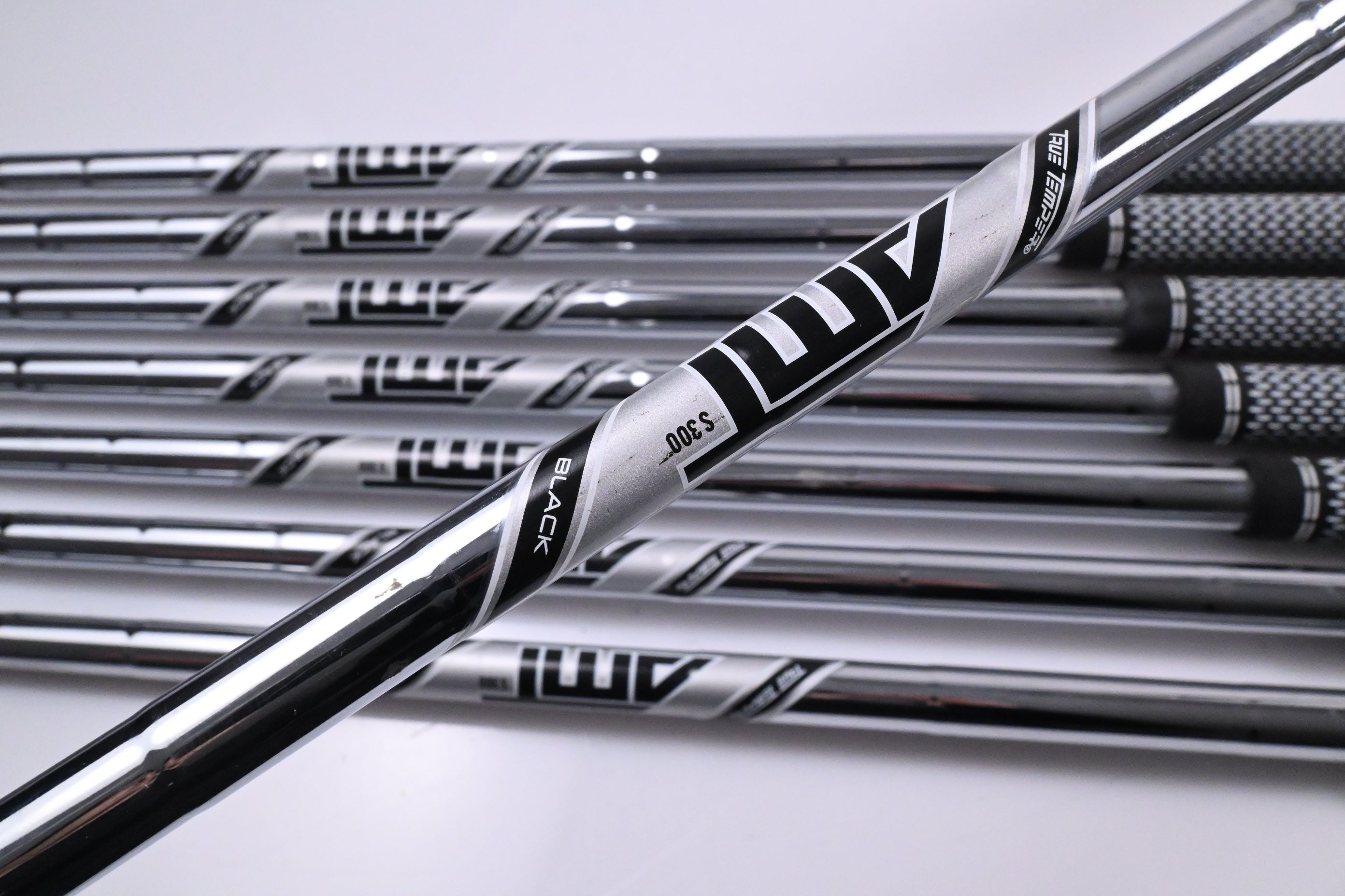 Titleist T200 2021 Irons / 4-PW+48° / Stiff Flex AMT Black S300 Shafts