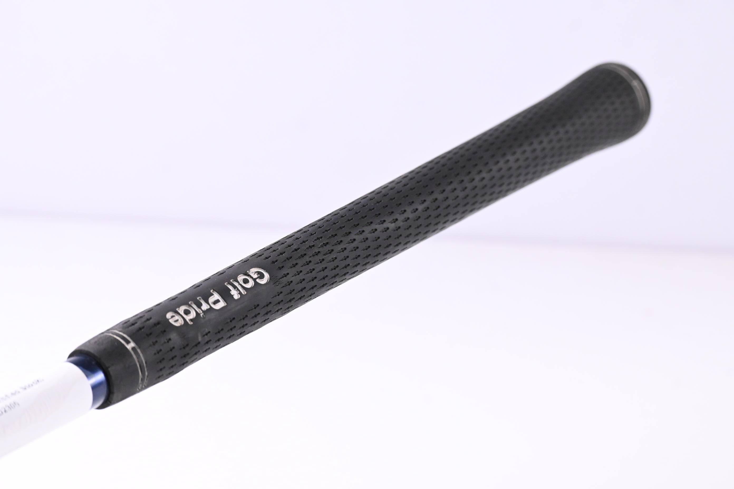 Titleist 910 F #3 Wood / 15 Degree / Regular Flex Diamana Kai'li 75 Shaft