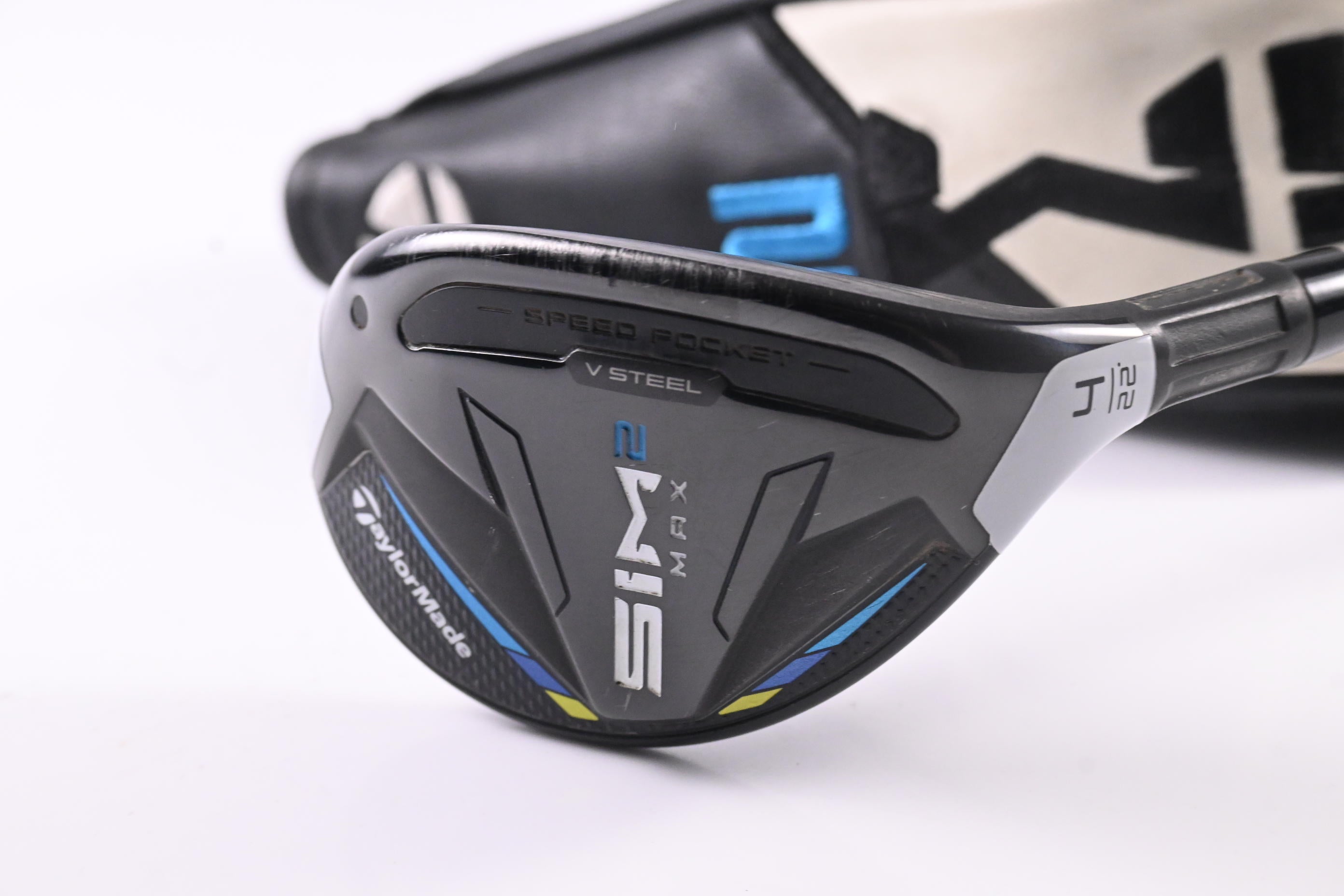 Taylormade SIM2 Max #4 Hybrid / 22 Degree / Regular Flex Ventus Blue 6 Shaft