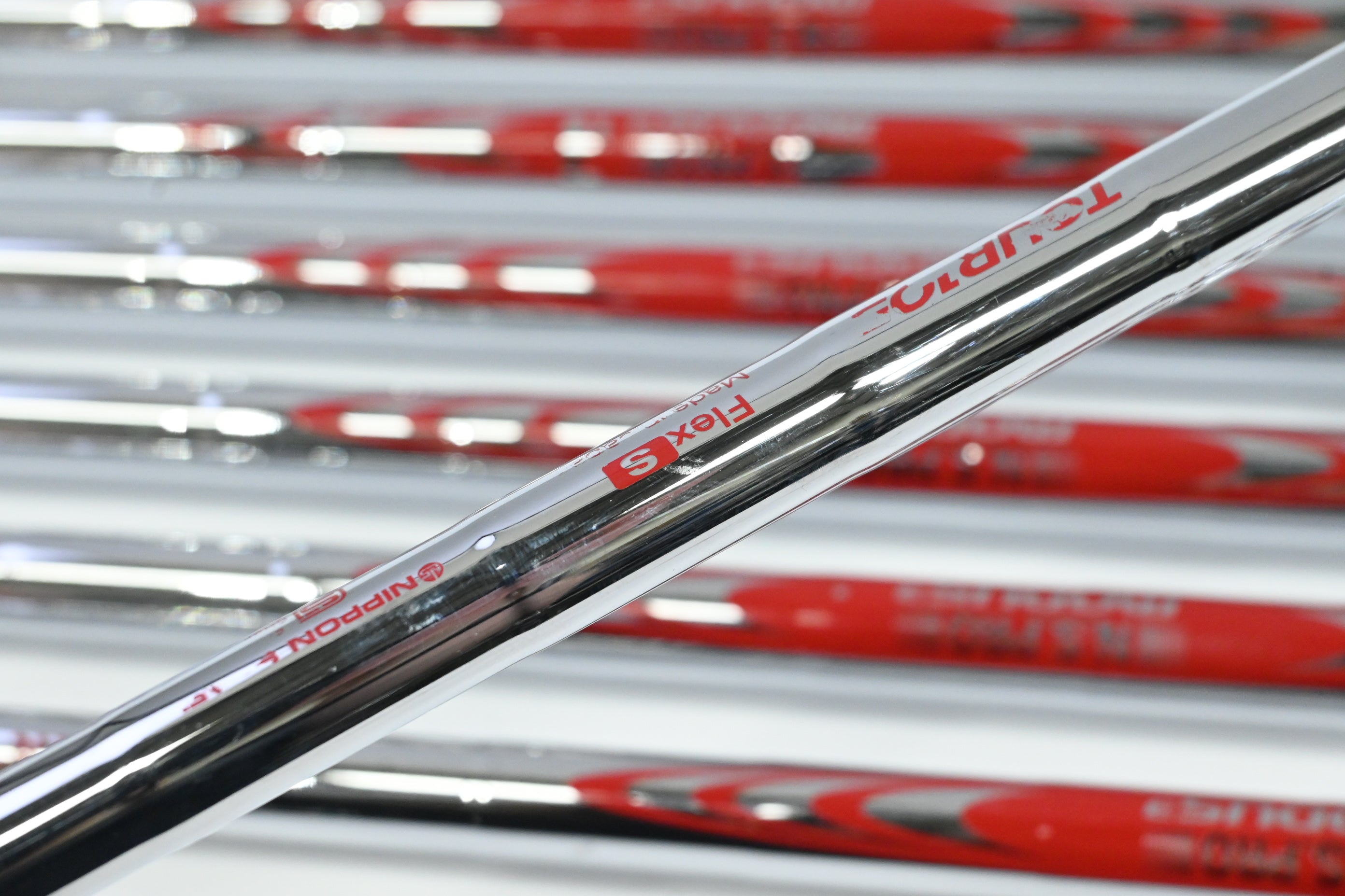Mizuno Pro 245 Irons / 5-PW+GW / Stiff Flex NS Pro Modus3 Tour 105 Shafts