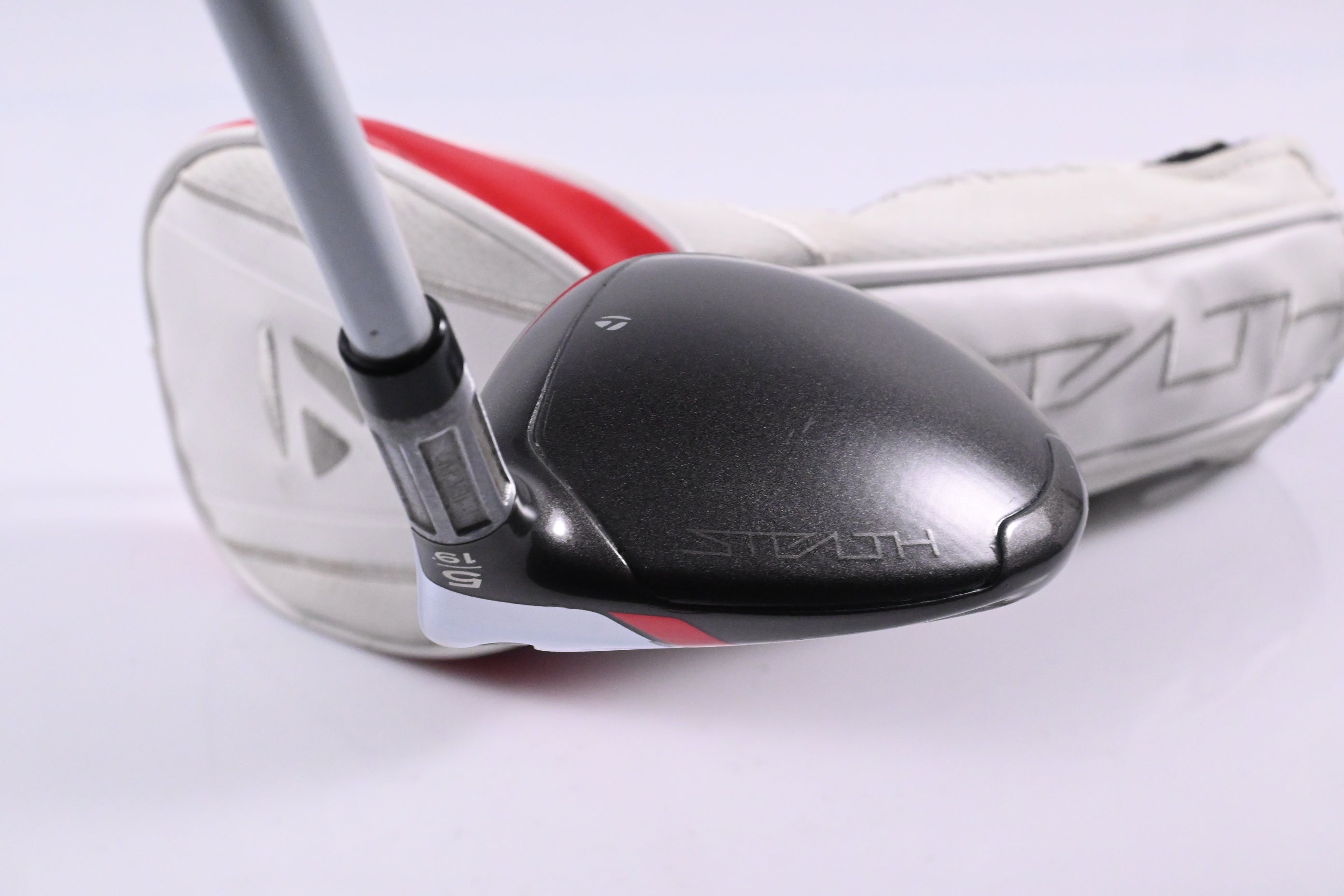 Ladies Taylormade Stealth #5 Wood / 19 Degree / Ladies Flex Aldila Ascent 45