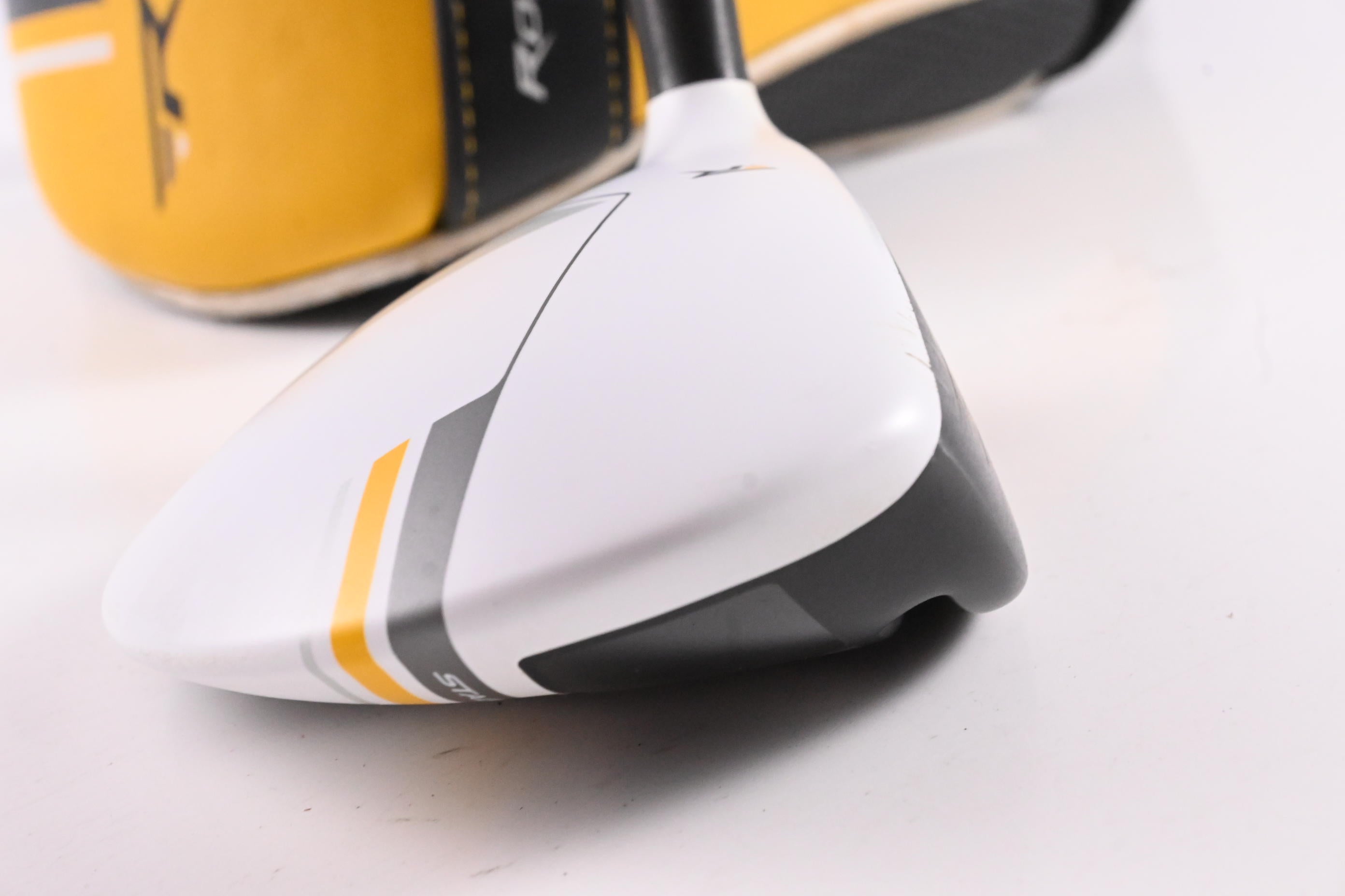 Taylormade RBZ Stage 2 #5 Wood / 18 Degree / Regular Flex Matrix 60 Shaft