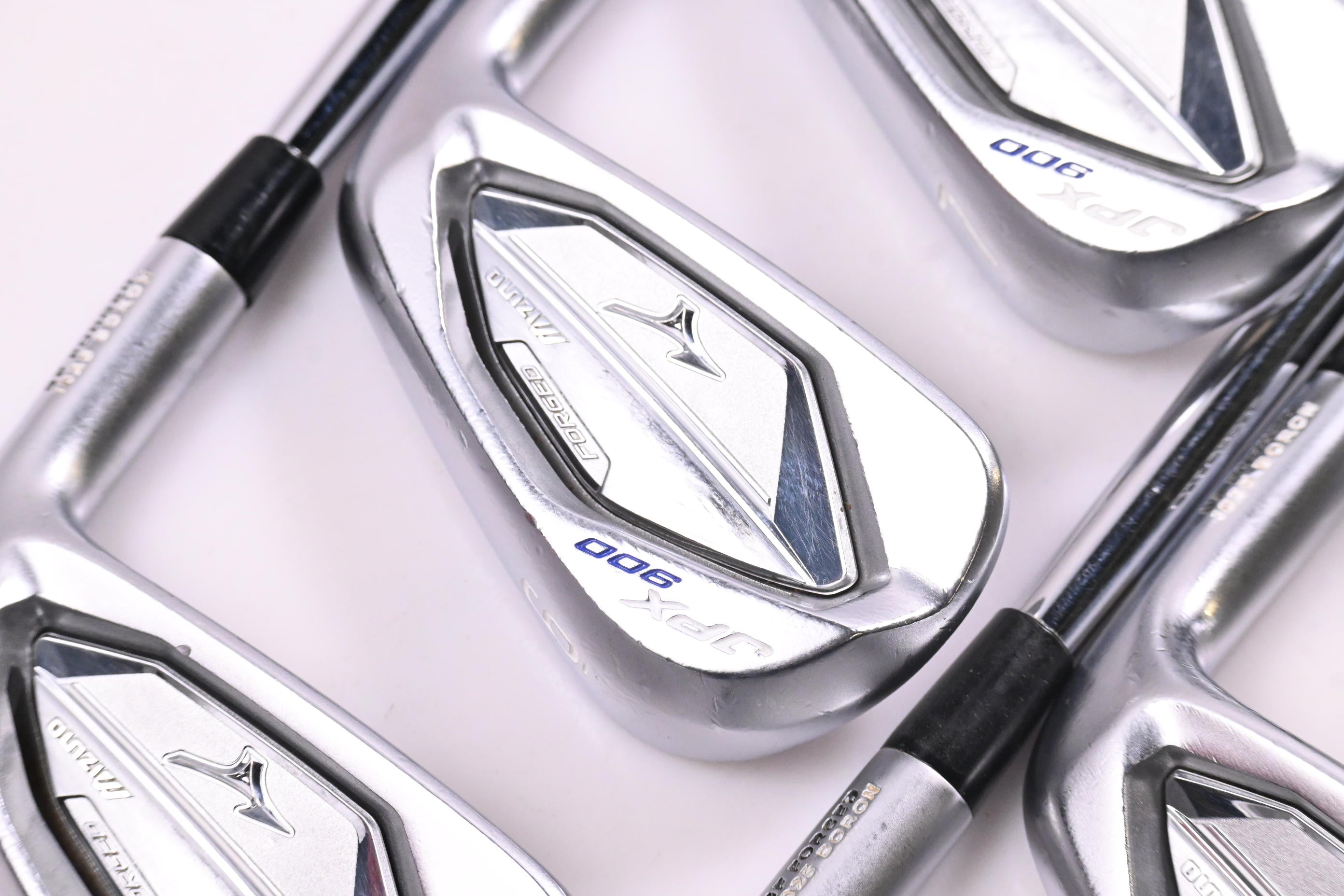 Mizuno JPX 900 Forged Irons / 5-PW / Regular Flex N.S.Pro Modus 3 105 Shafts