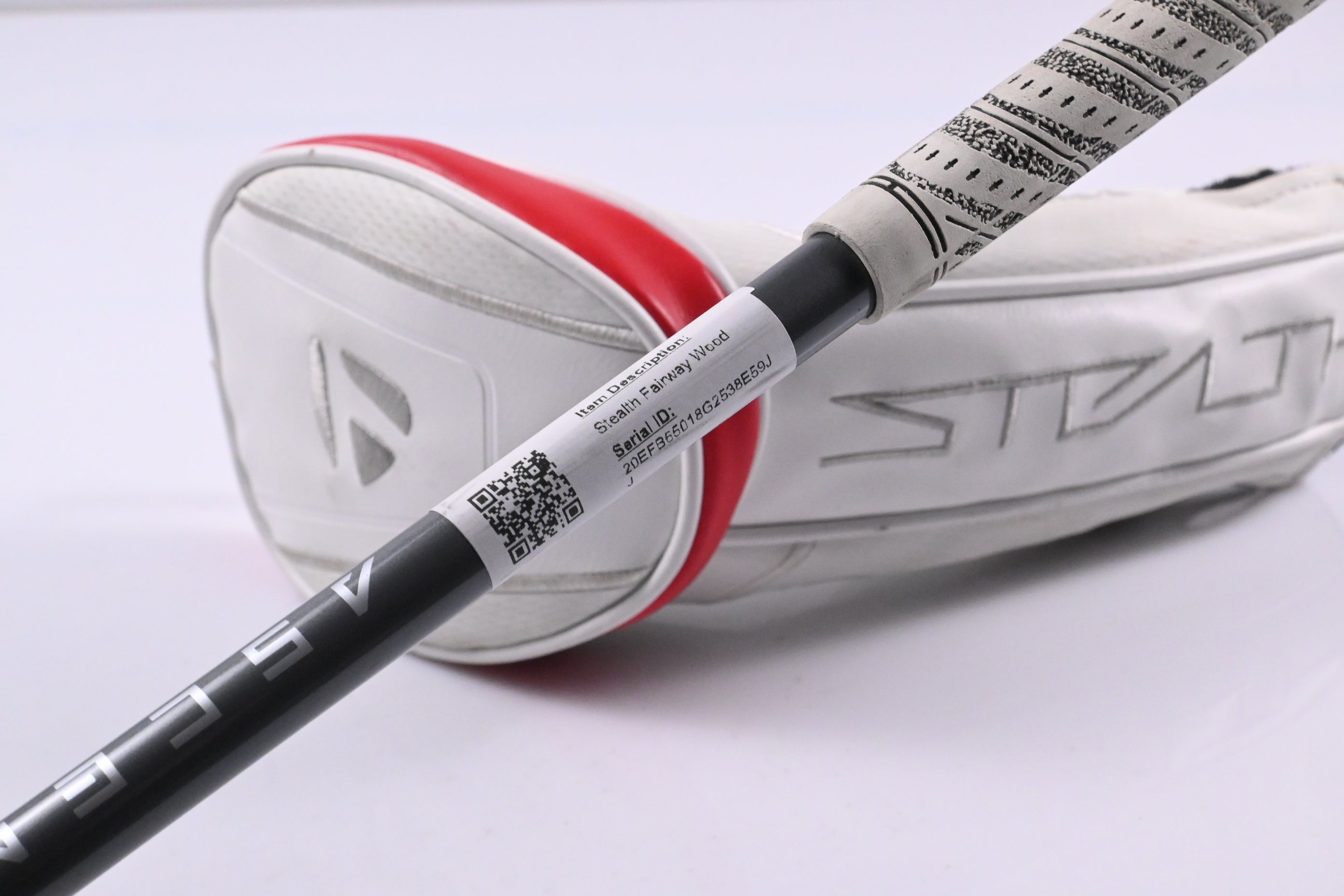 Ladies Taylormade Stealth #5 Wood / 19 Degree / Ladies Flex Aldila Ascent 45