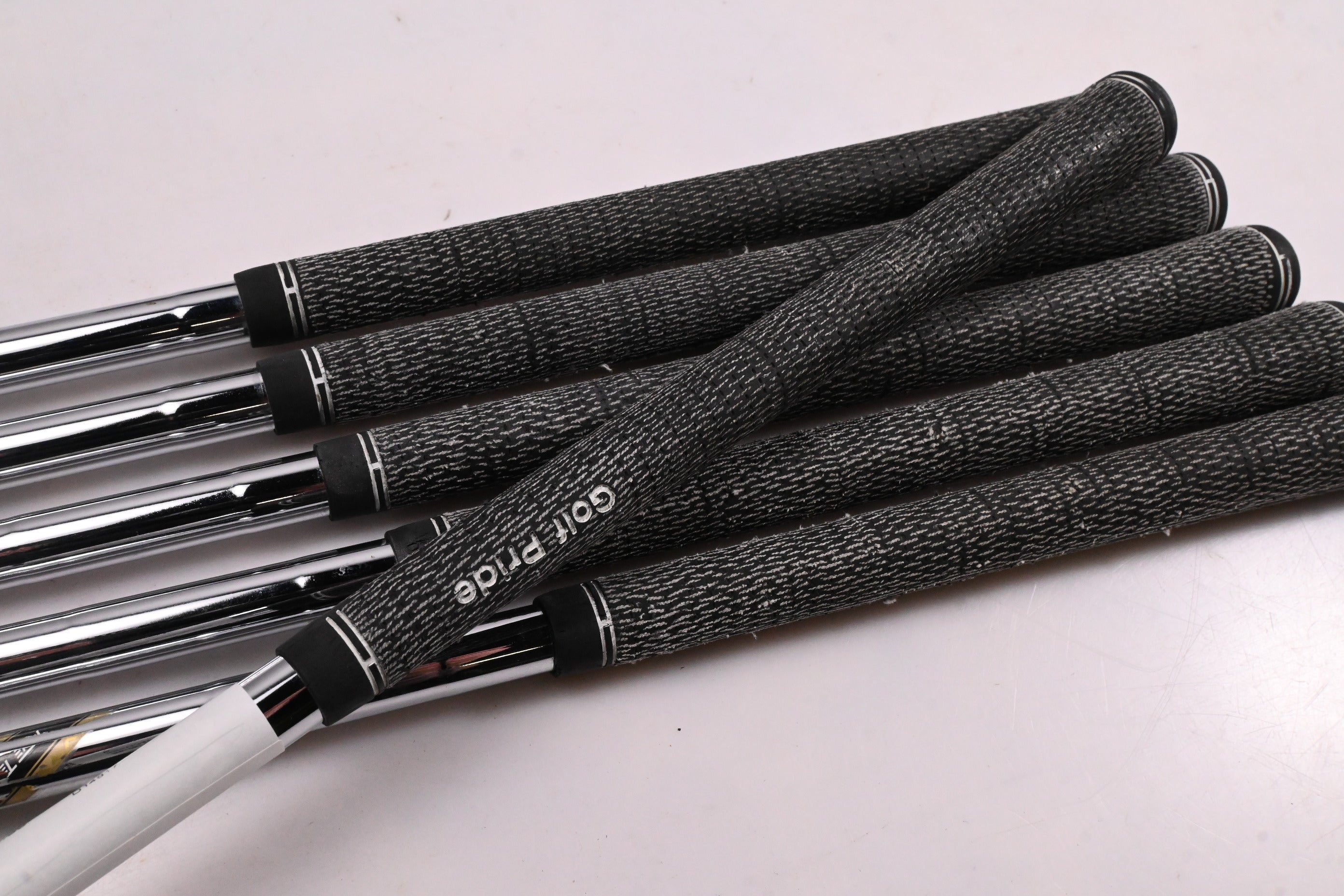 Titleist MB 620 Irons / 5-PW / TX-Flex Dynamic Gold XSeven Shafts