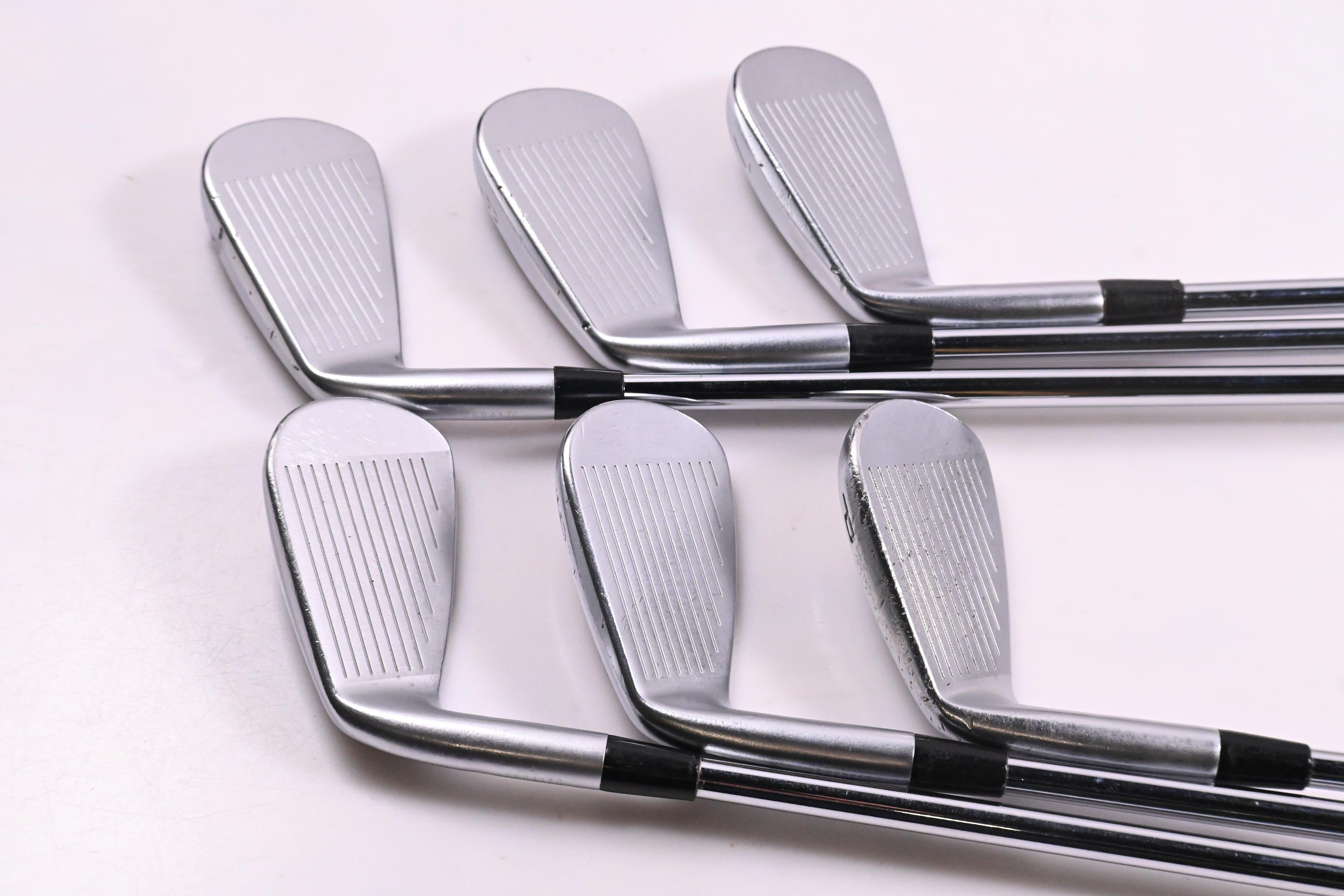Mizuno JPX 900 Forged Irons / 5-PW / Regular Flex N.S.Pro Modus 3 105 Shafts