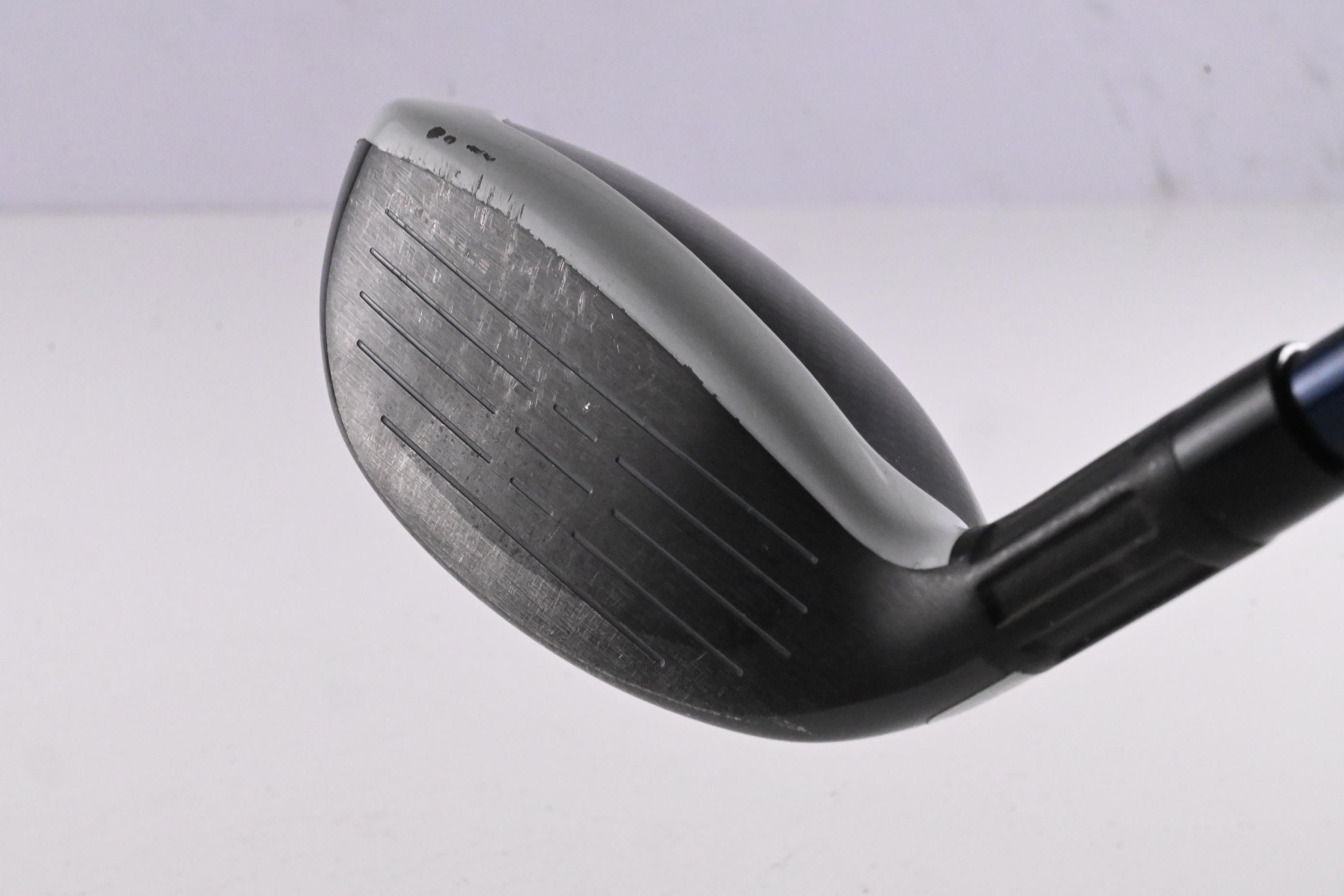 Taylormade SIM2 Max #3 Hybrid / 19 Degree / Regular Flex Ventus Blue 6 Shaft