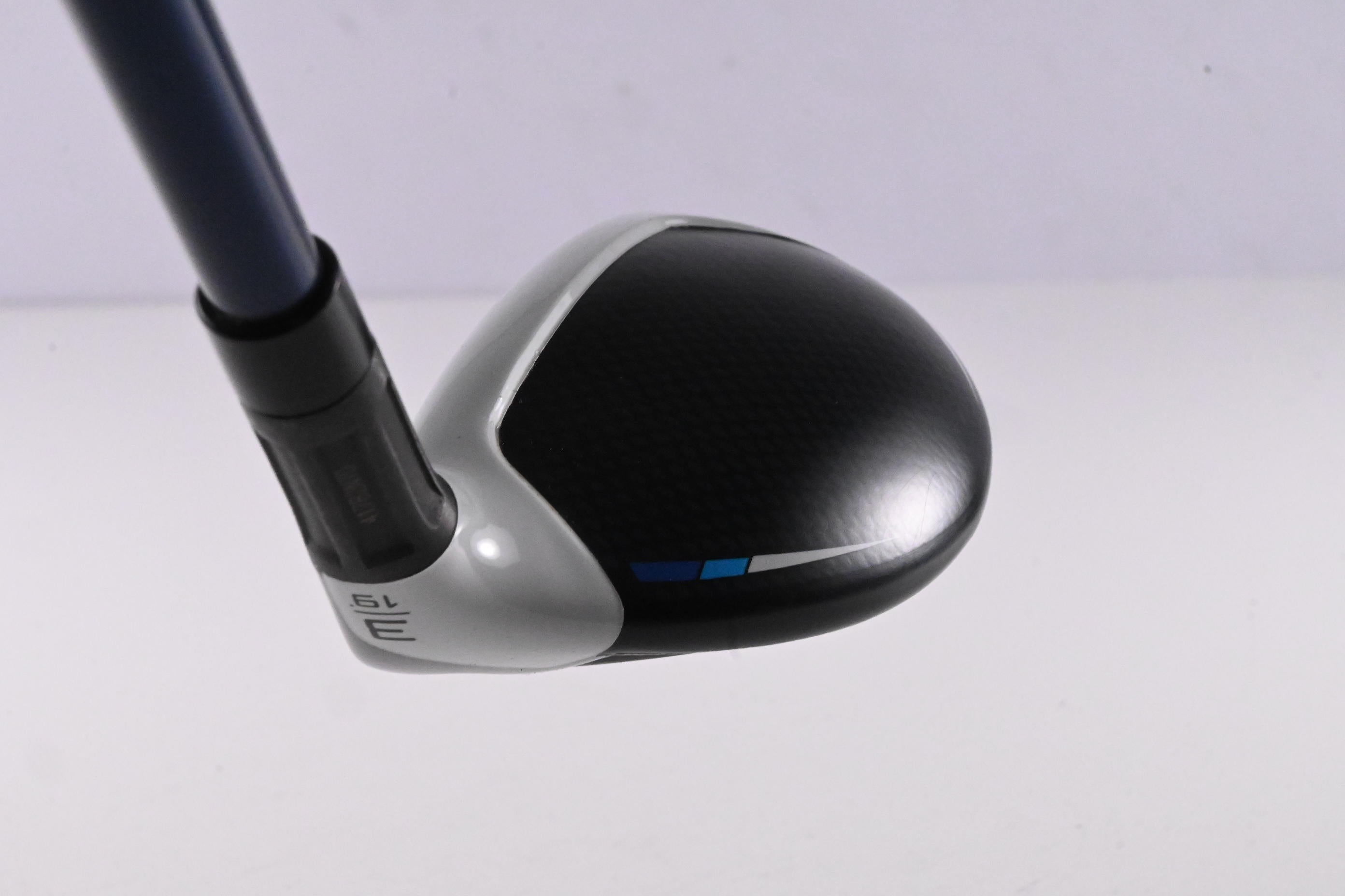 Taylormade SIM2 Max #3 Hybrid / 19 Degree / Regular Flex Ventus Blue 6 Shaft