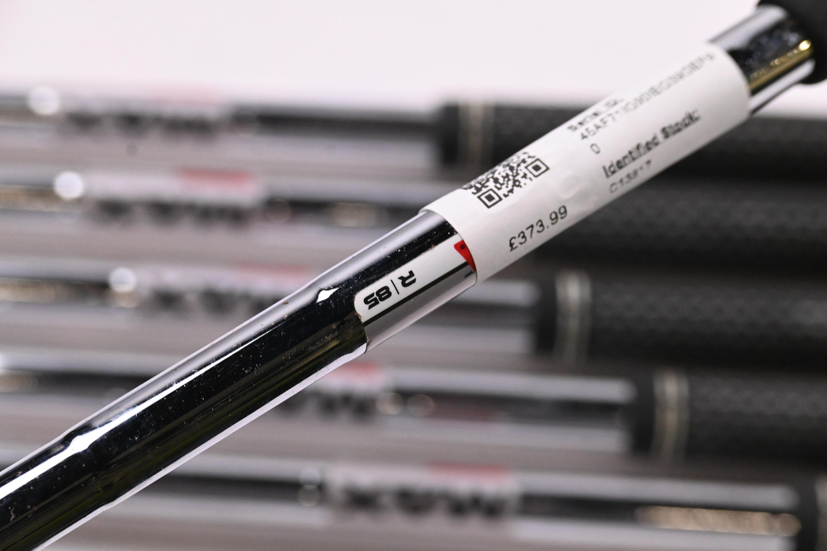 Taylormade SIM Max Irons / 5-PW / Regular Flex KBS MAX 85 Shafts