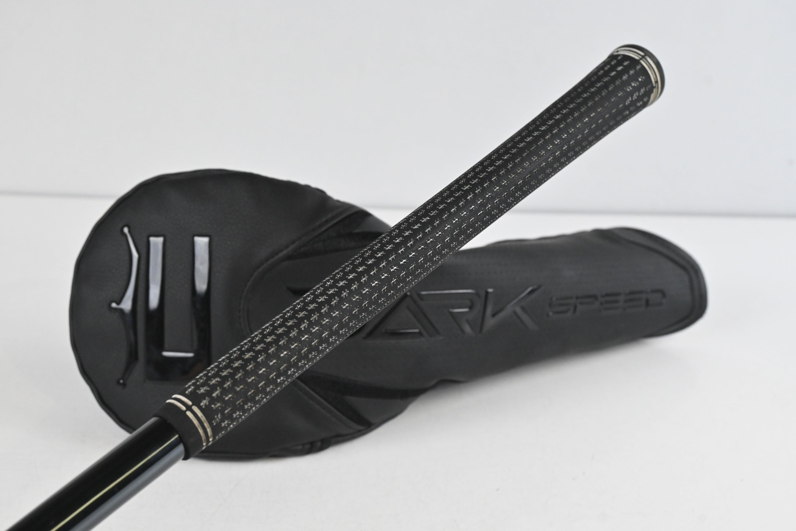 Cobra Darkspeed X Driver / 10.5 Degree / Regular Flex Lin.Q M40X 6 Shaft