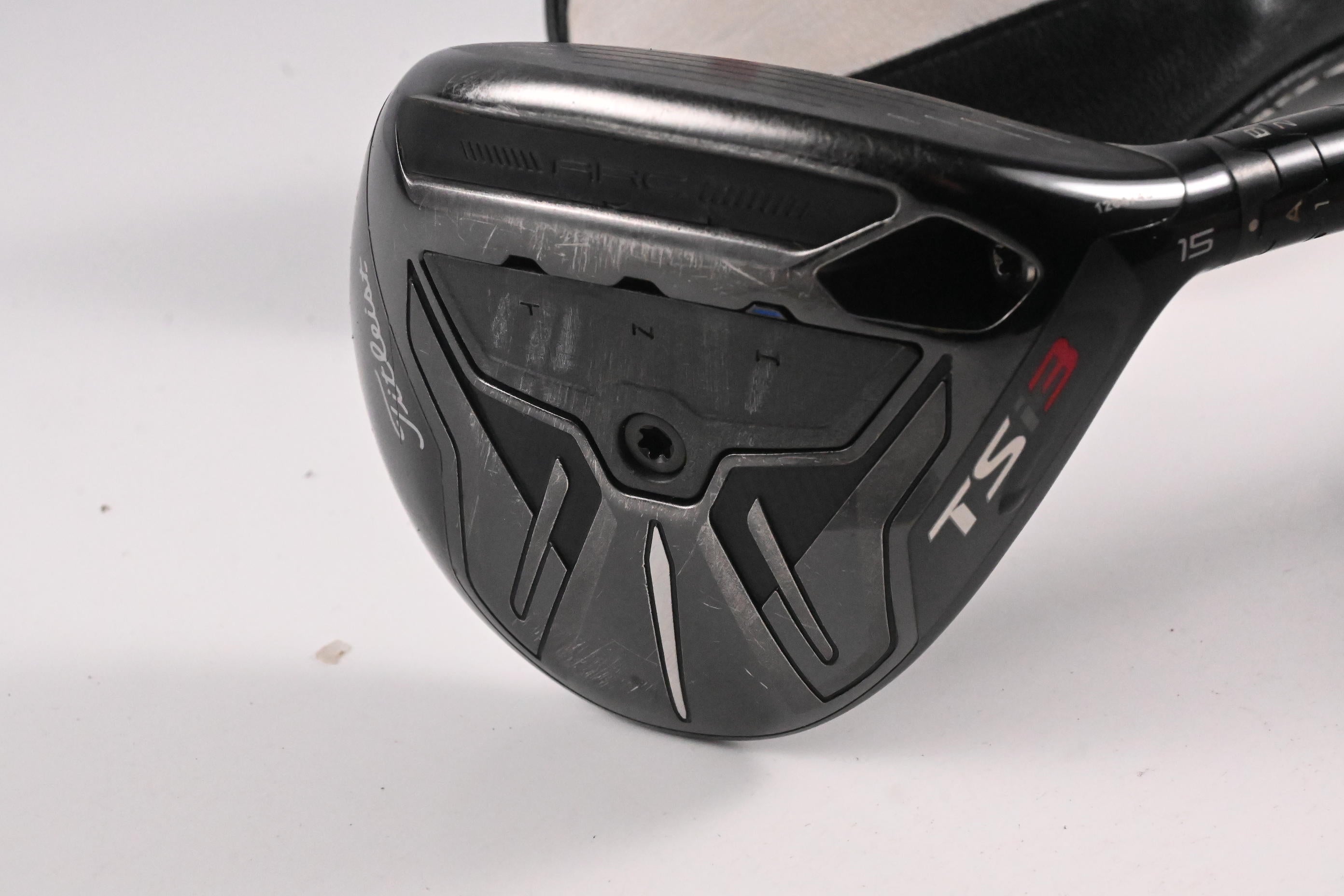 Titleist TSi3 #3 Wood / 15 Degree / Stiff Flex Fujikura Vista Pro 65 Shaft