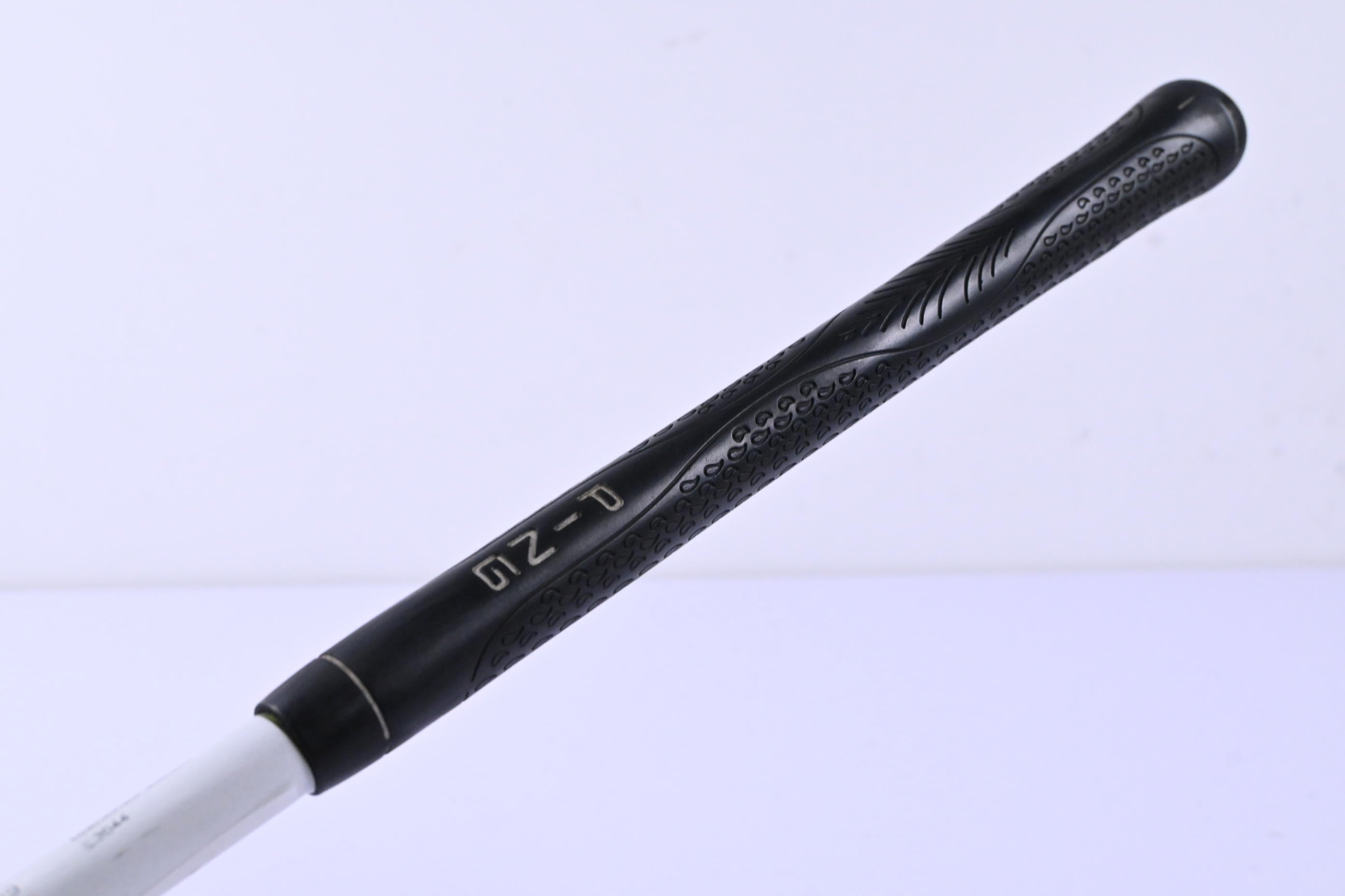 Ping G5 #3 Hybrid / 19 Degree / Regular Flex Aldila NV Green 85 Shaft