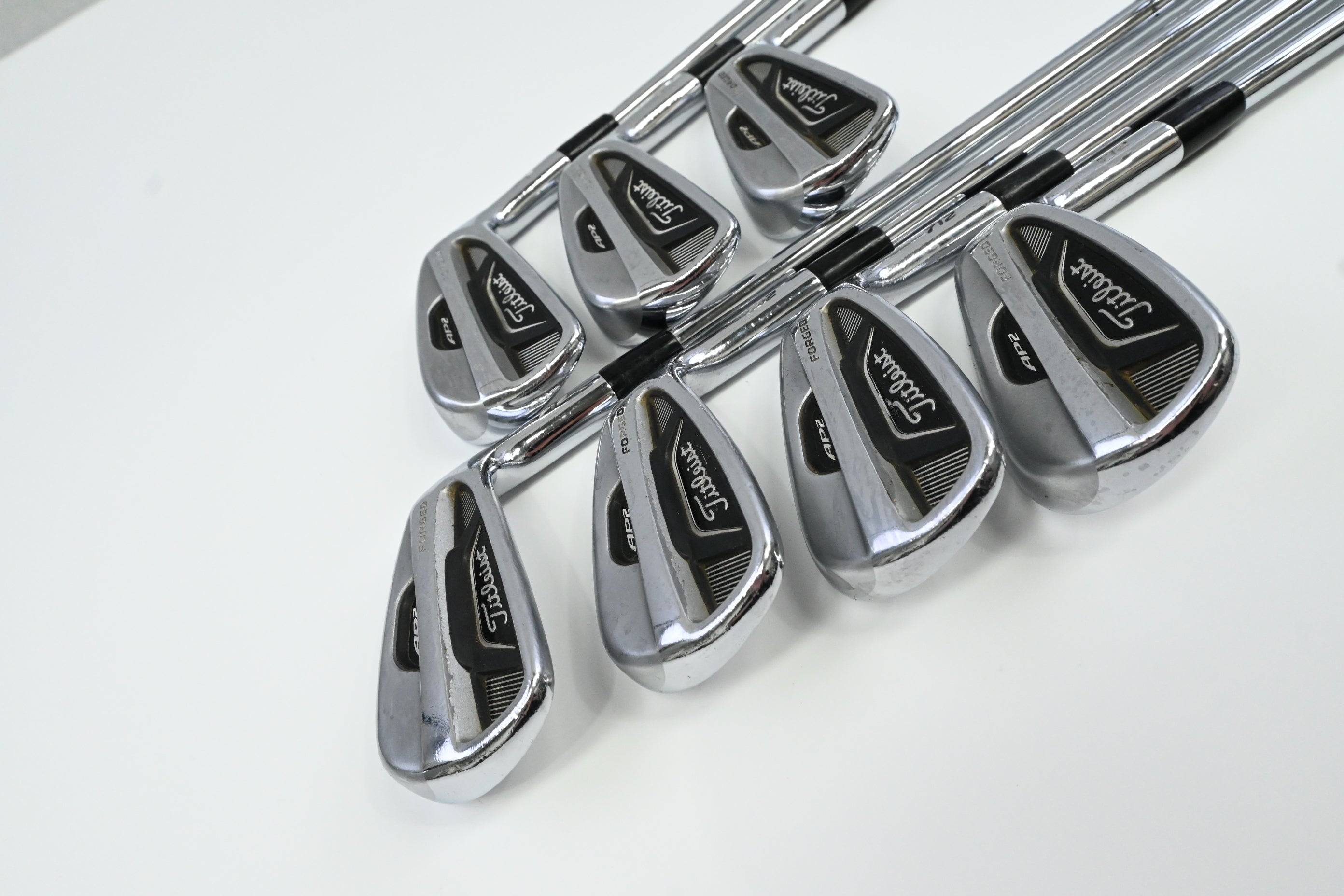 Titleist 712 AP2 Irons / 4-PW / Stiff Flex Dynamic Gold S300 Shafts