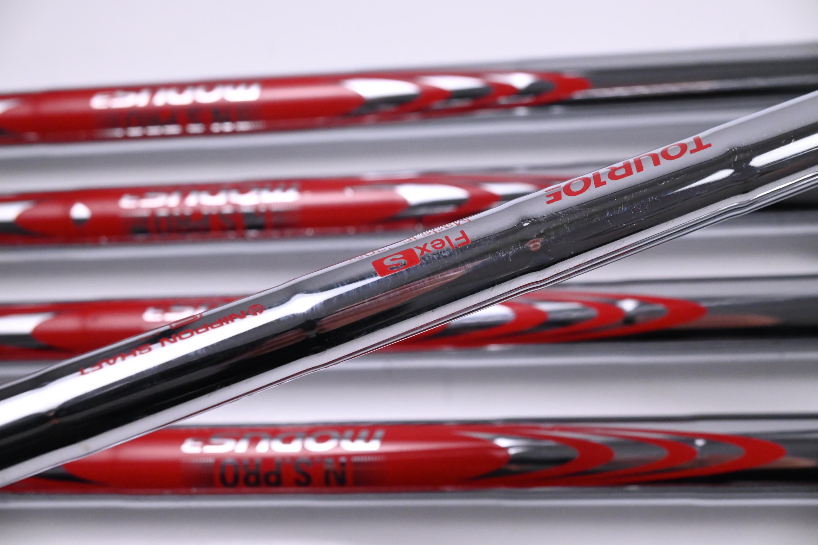 Taylormade P790 2025 Irons / 5-PW / Stiff Flex N.S.Pro Modus3 Tour 105 Shafts