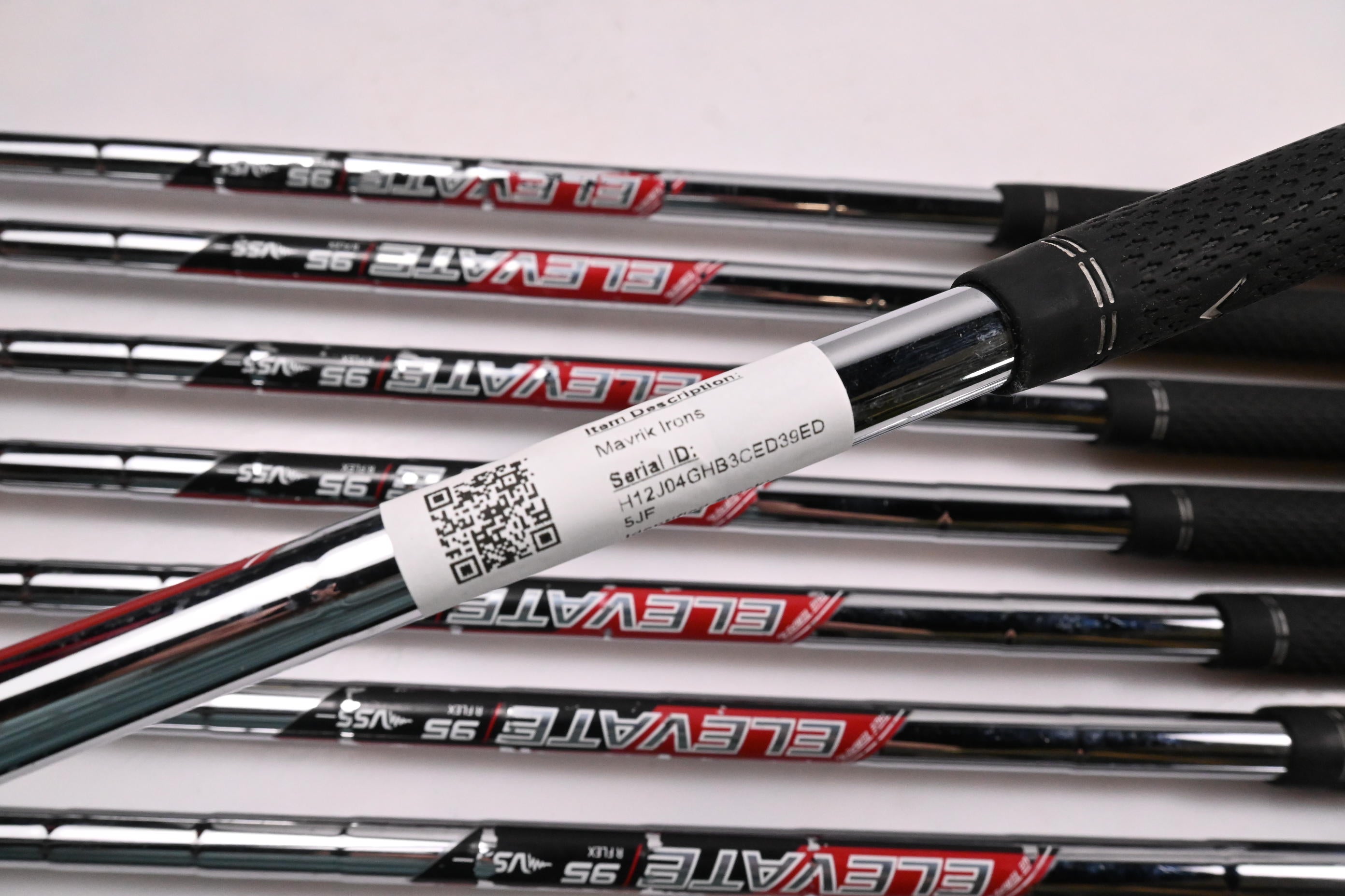 Callaway Mavrik Irons / 5-PW+AW+SW / Regular Flex Elevate 95 VSS Shafts