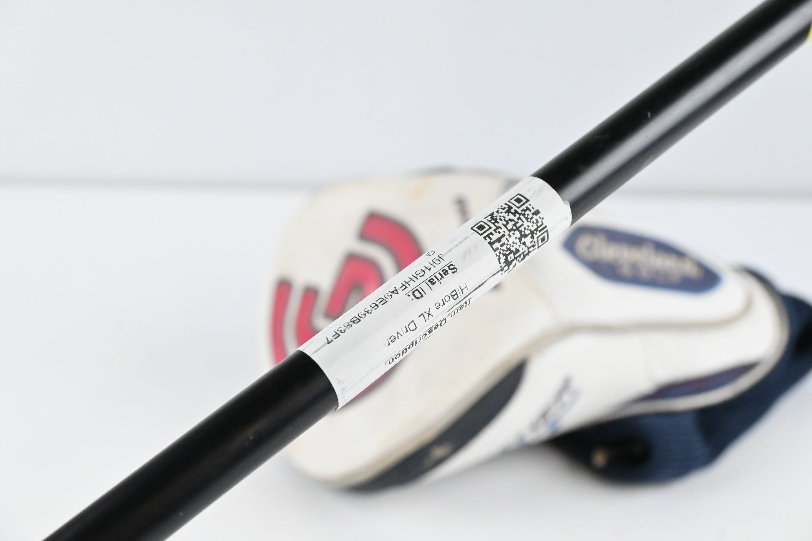 Cleveland HiBore XL Driver / 9.5 Degree / Stiff Flex HZRDUS Yellow 76 Shaft