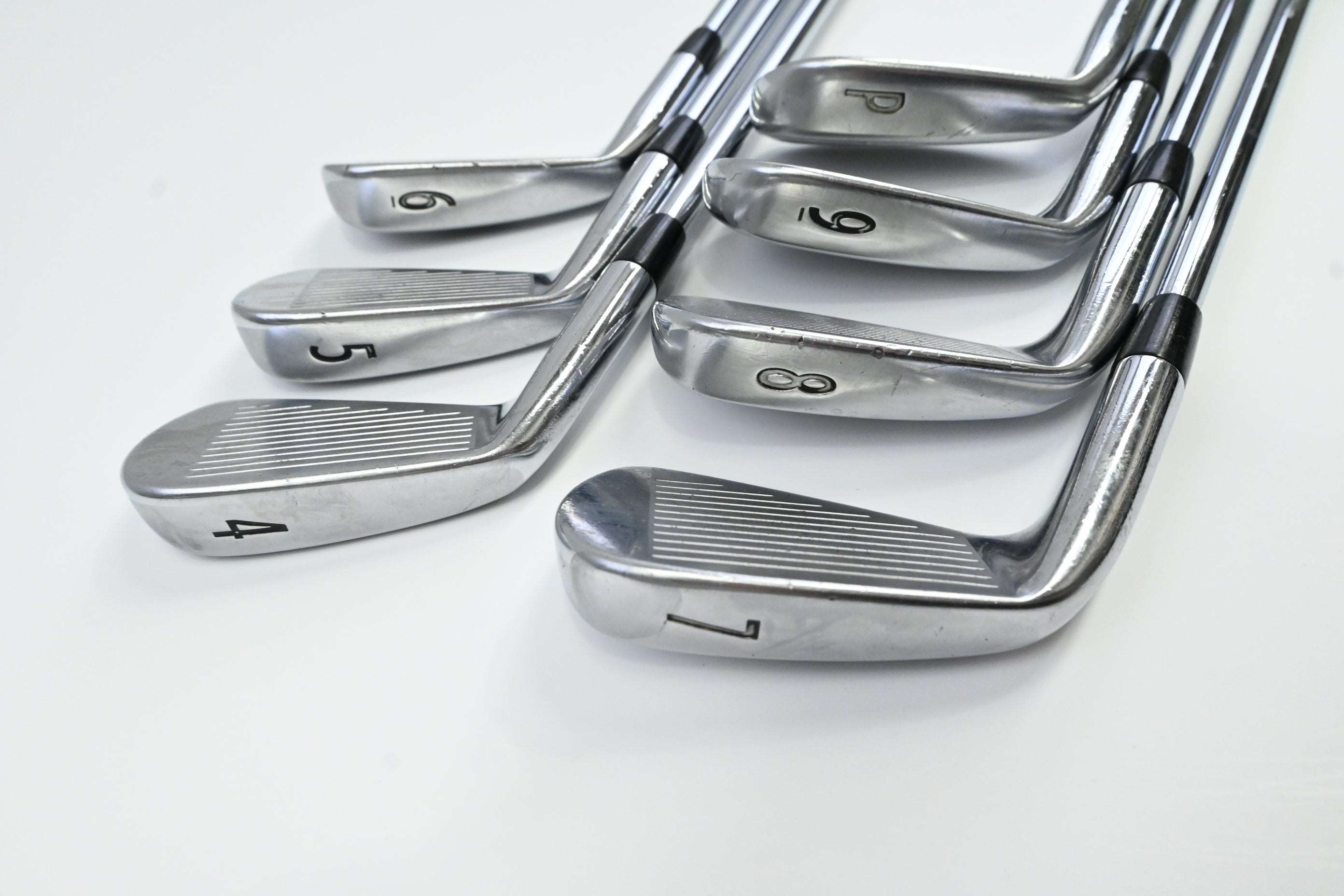 Titleist 712 AP2 Irons / 4-PW / Stiff Flex Dynamic Gold S300 Shafts