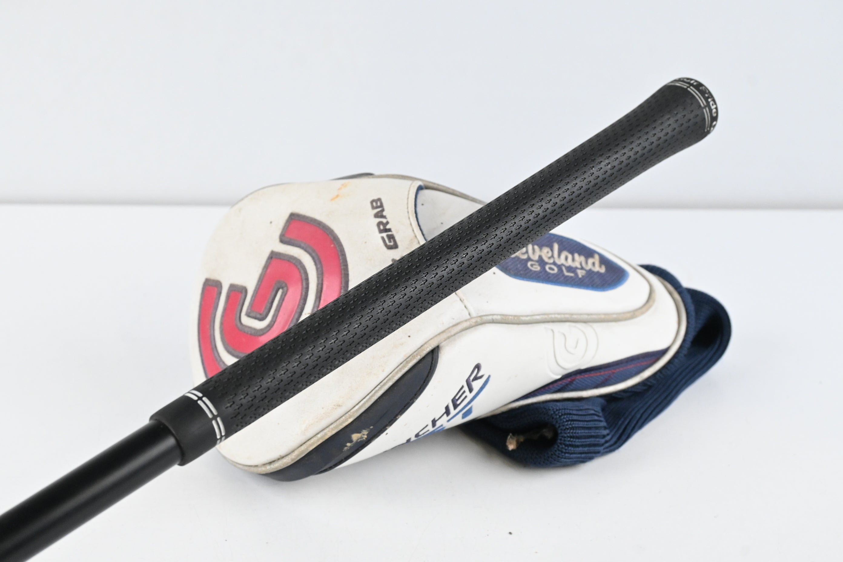 Cleveland HiBore XL Driver / 9.5 Degree / Stiff Flex HZRDUS Yellow 76 Shaft