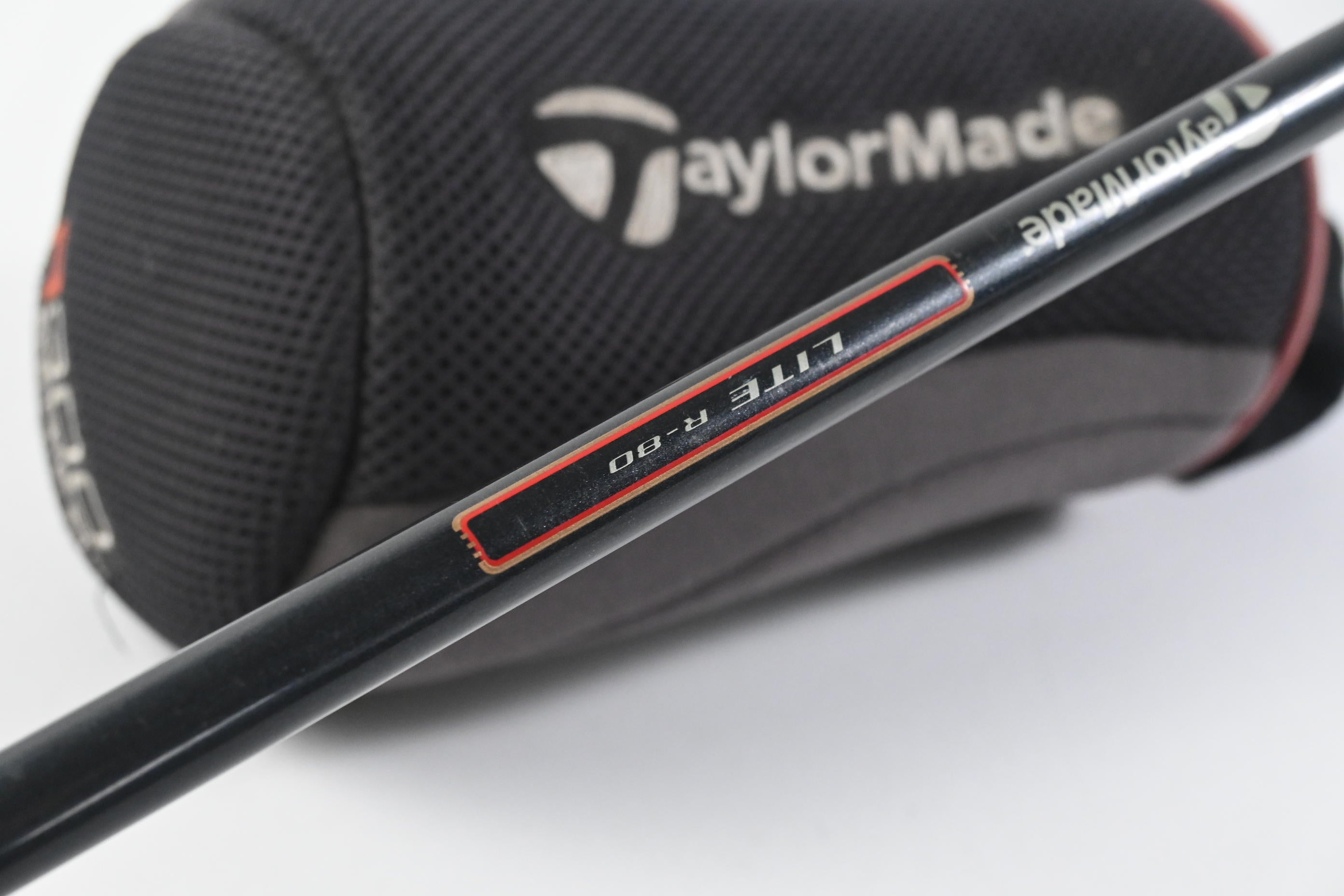 Taylormade 300 Ti Driver / 10.5 Degree / Regular Flex Taylormade Lite 80 Shaft