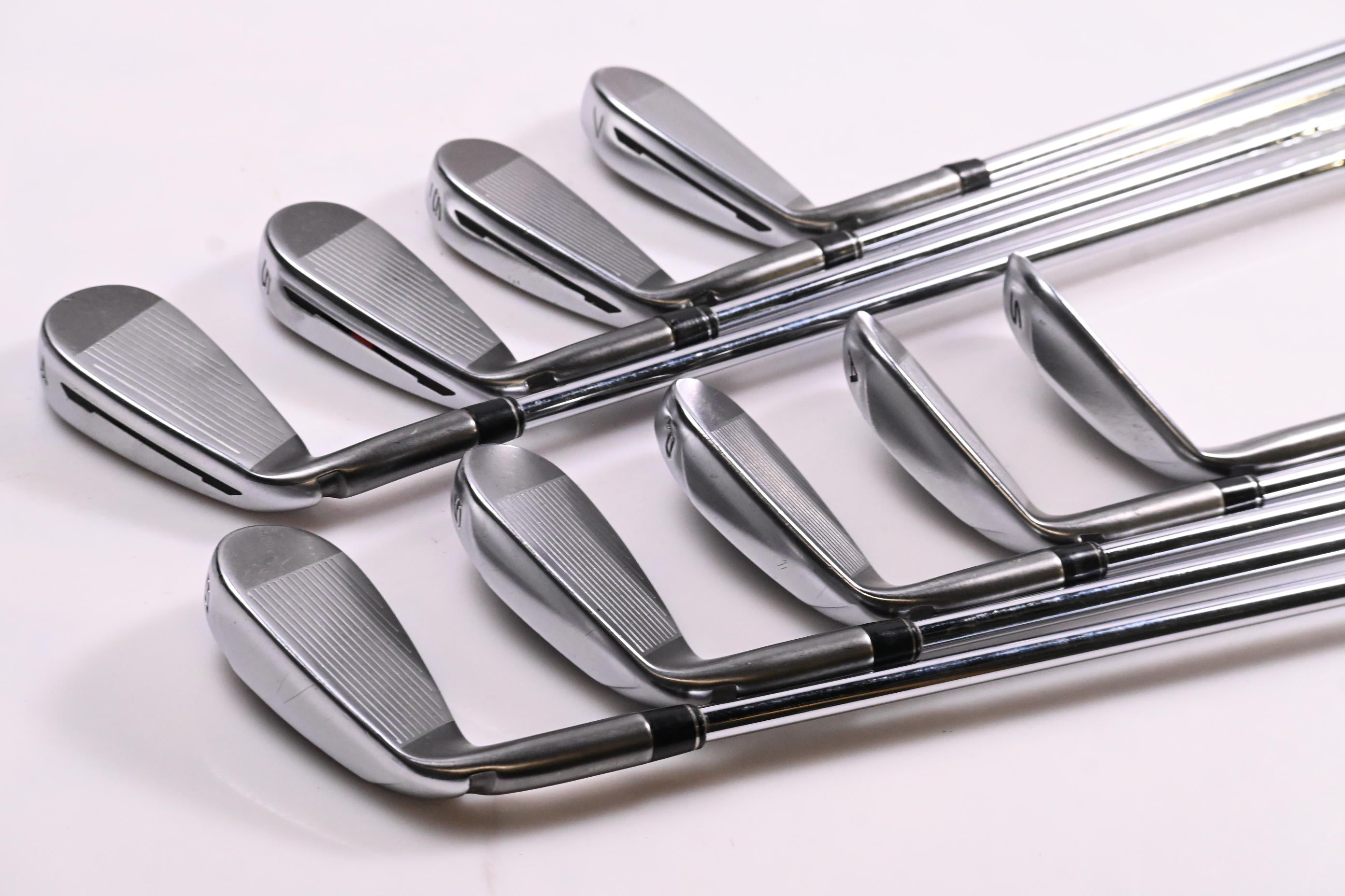Taylormade Speedblade Irons / 4-PW+GW+SW / Regular Flex SpeedBlade 85