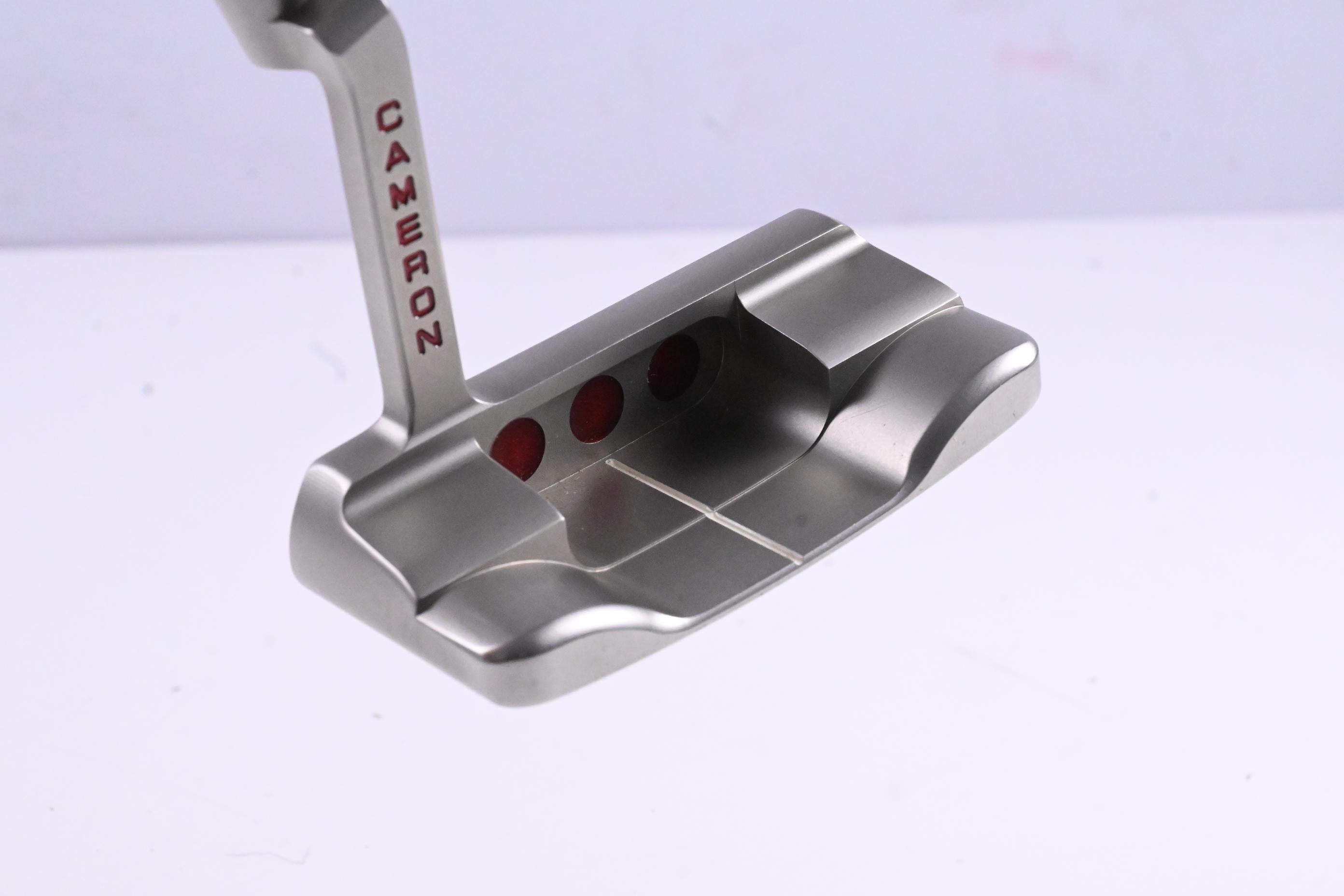 Scotty Cameron Studio Select Squareback No. 2 Putter / 33.5 Inch