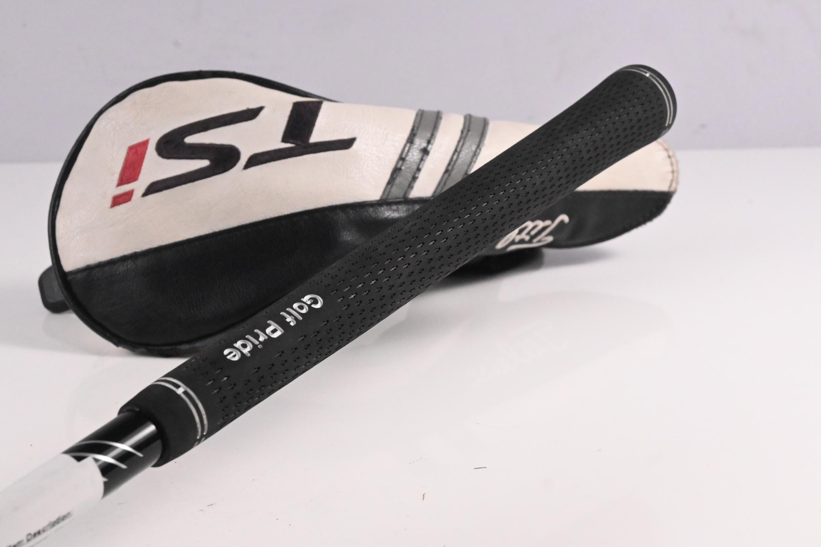 Titleist TSi3 #3 Wood / 15 Degree / Stiff Flex Fujikura Vista Pro 65 Shaft