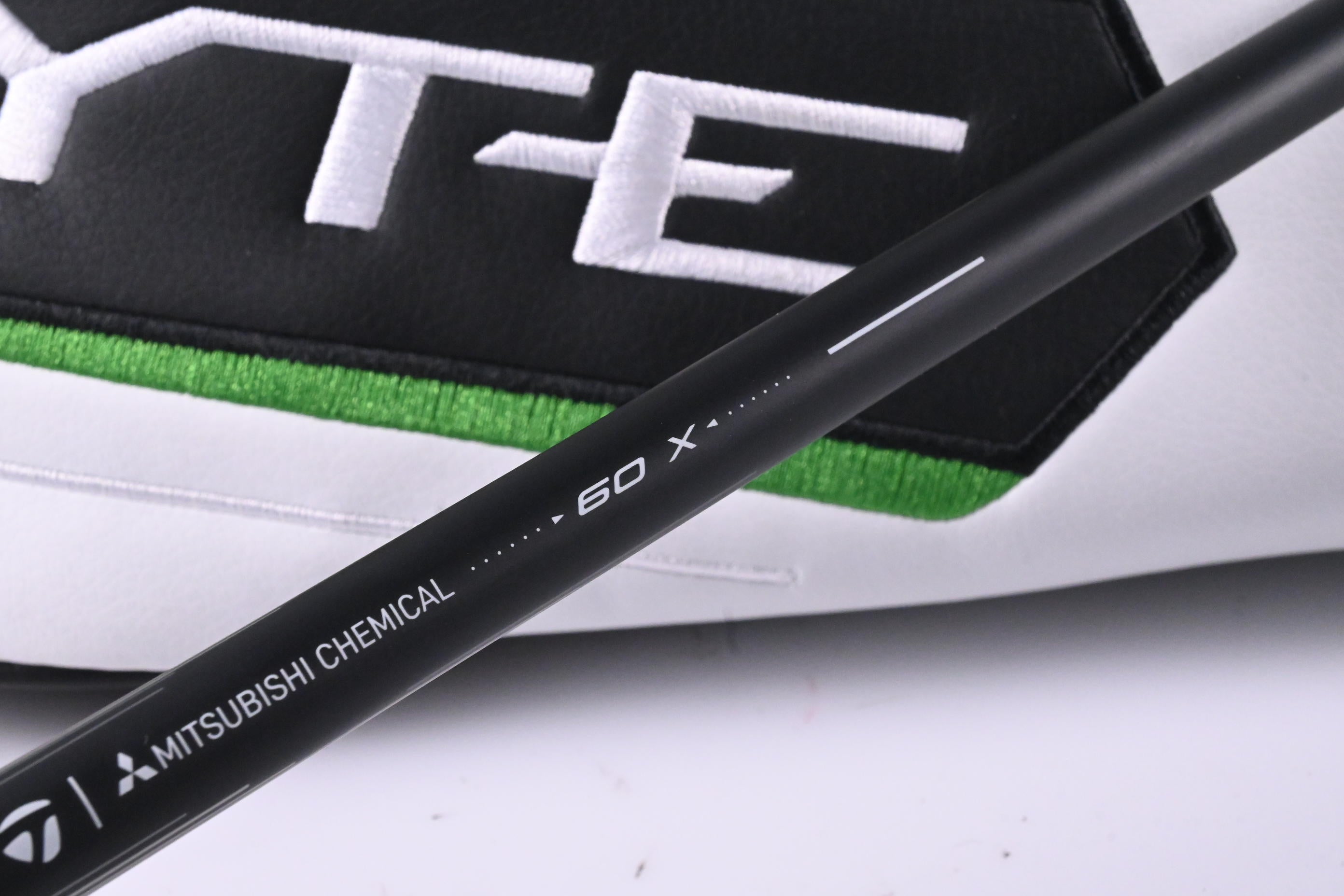 Callaway Elyte Triple Diamond Driver / 9 Degree / X-Flex REAX White 60 Shaft