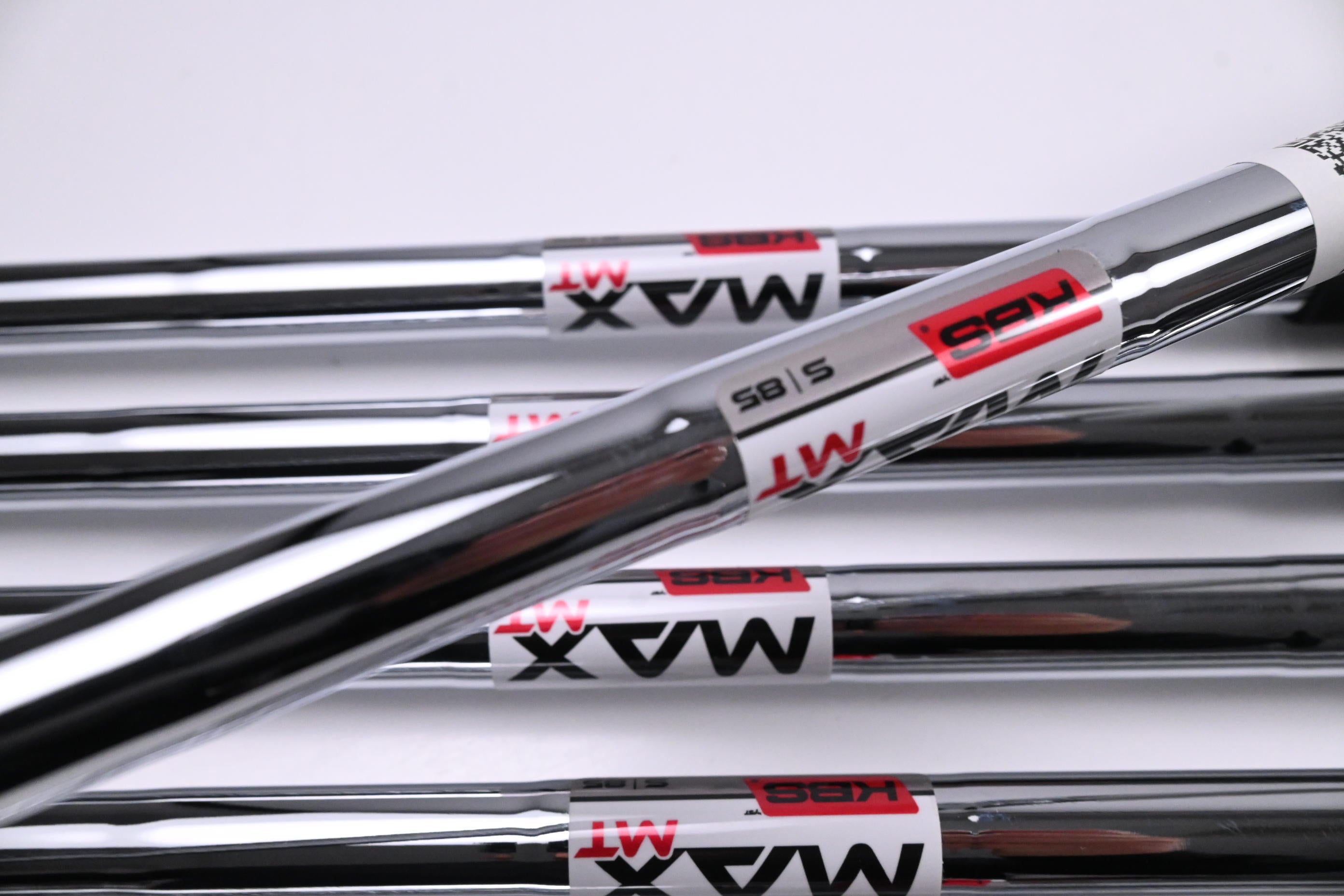Taylormade Qi Max Irons / 5-PW+SW / Stiff Flex KBS MAX MT 85 Shafts