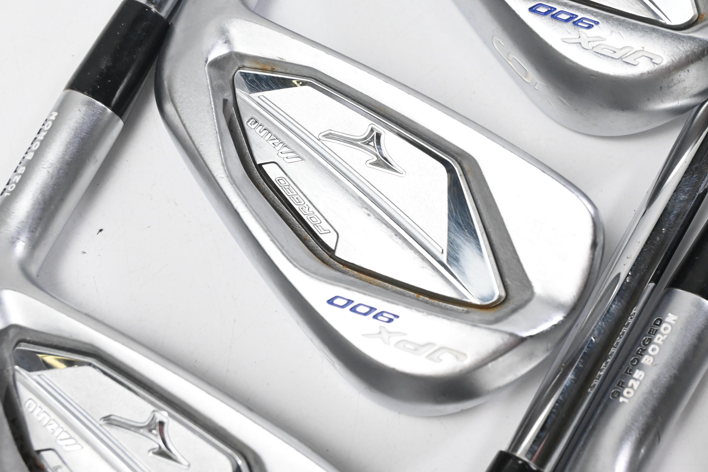 Mizuno JPX 900 Forged Irons / 4-PW / X-Flex Project X Precision Rifle Shafts