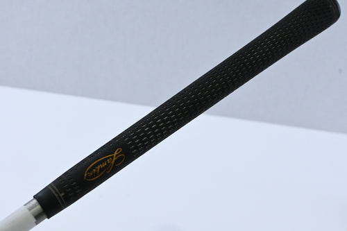 Titleist 915 F #3 Wood / 16.5 Degree / Regular Flex Diamana S+ 70 Shaft