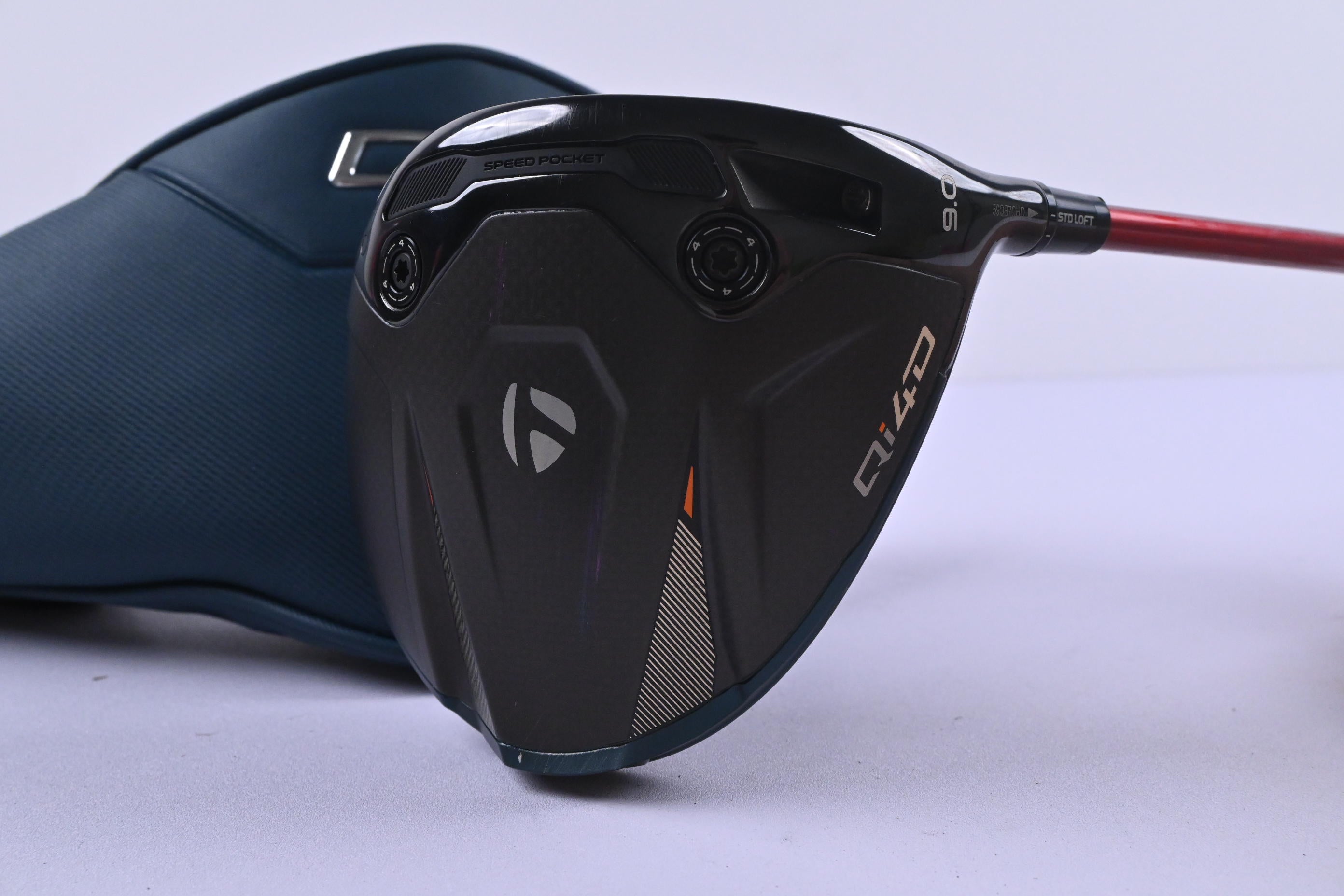 Taylormade Qi4D Driver / 9 Degree / X-Flex Ventus Red VeloCore 6 Shaft