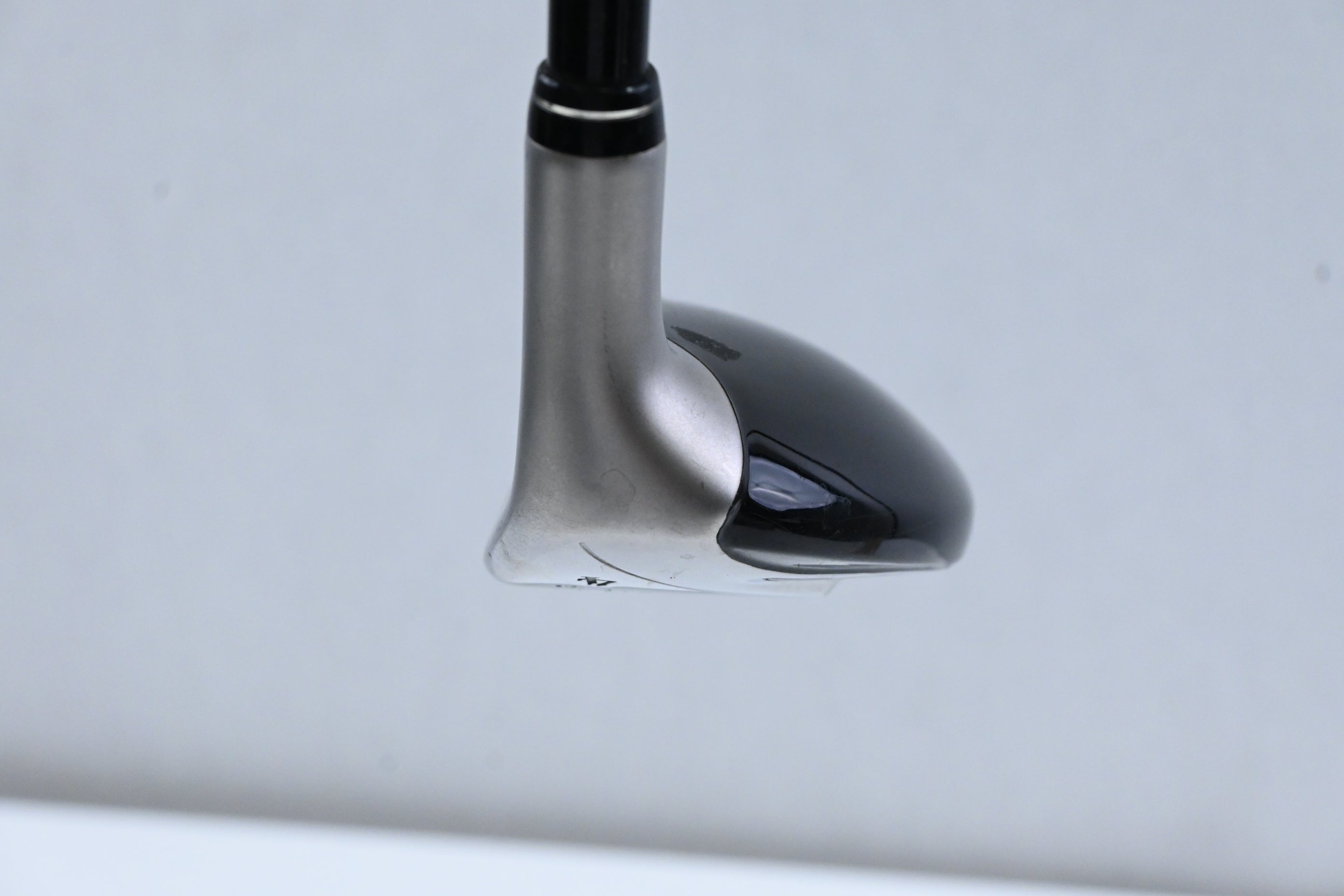 Srixon AD #4 Hybrid / 21 Degree / Regular Flex Srixon SV-3000 65 Shaft