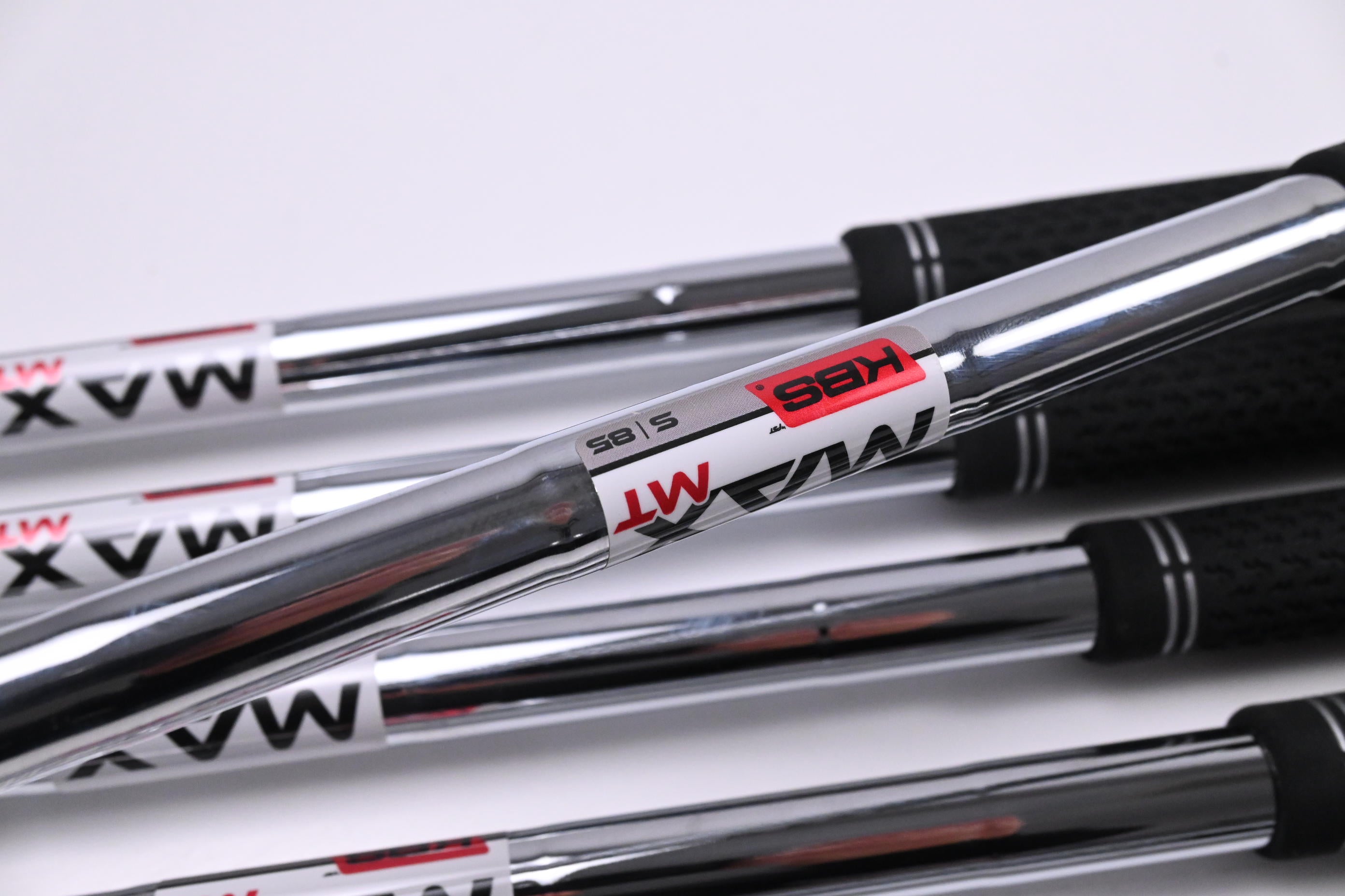 Taylormade Qi Max Irons / 5-PW+SW / Stiff Flex KBS MAX MT 85 Shafts