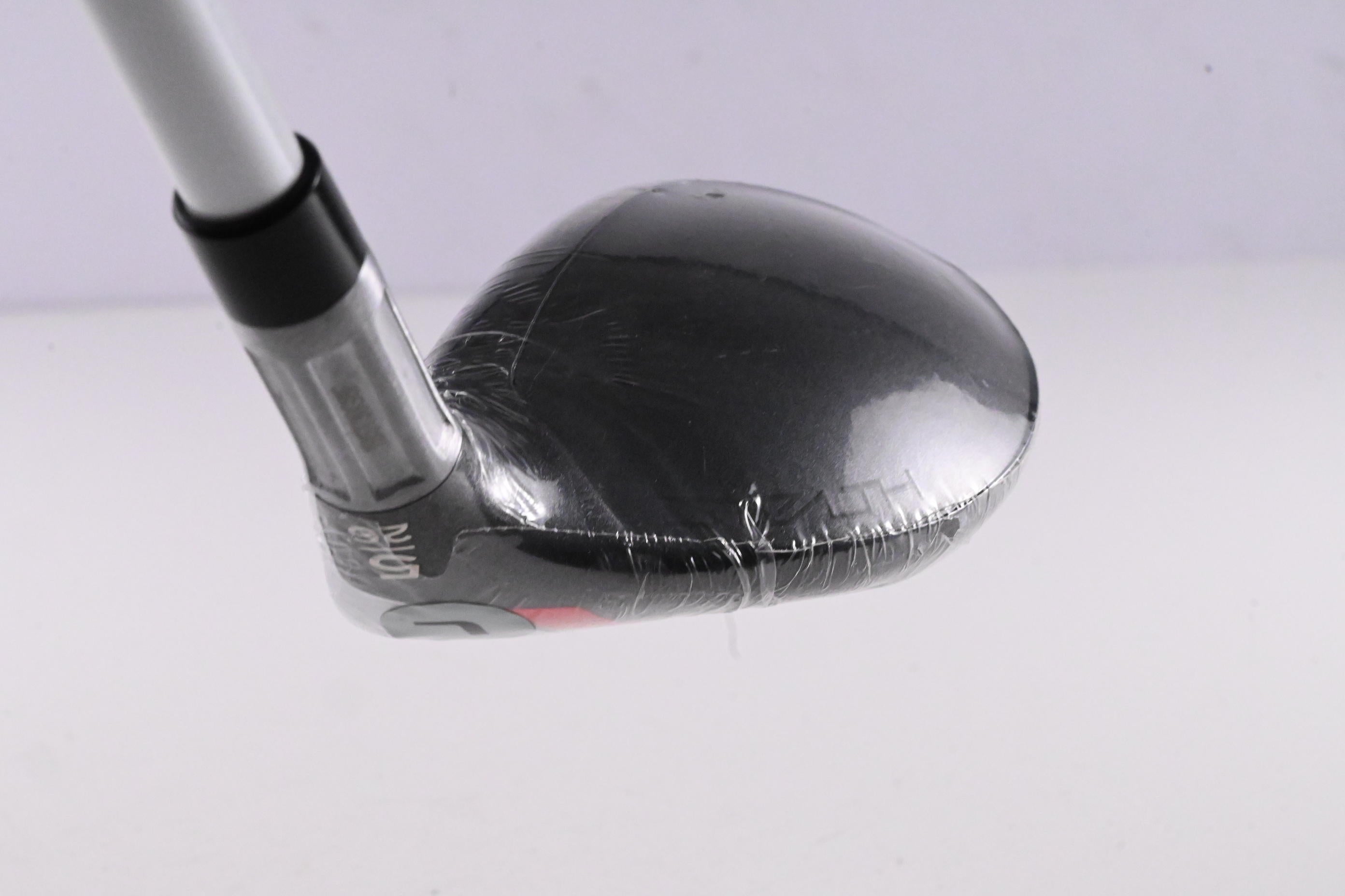 Ladies Taylormade Stealth #5 Hybrid / 26 Degree / Ladies Flex Aldila Ascent 45